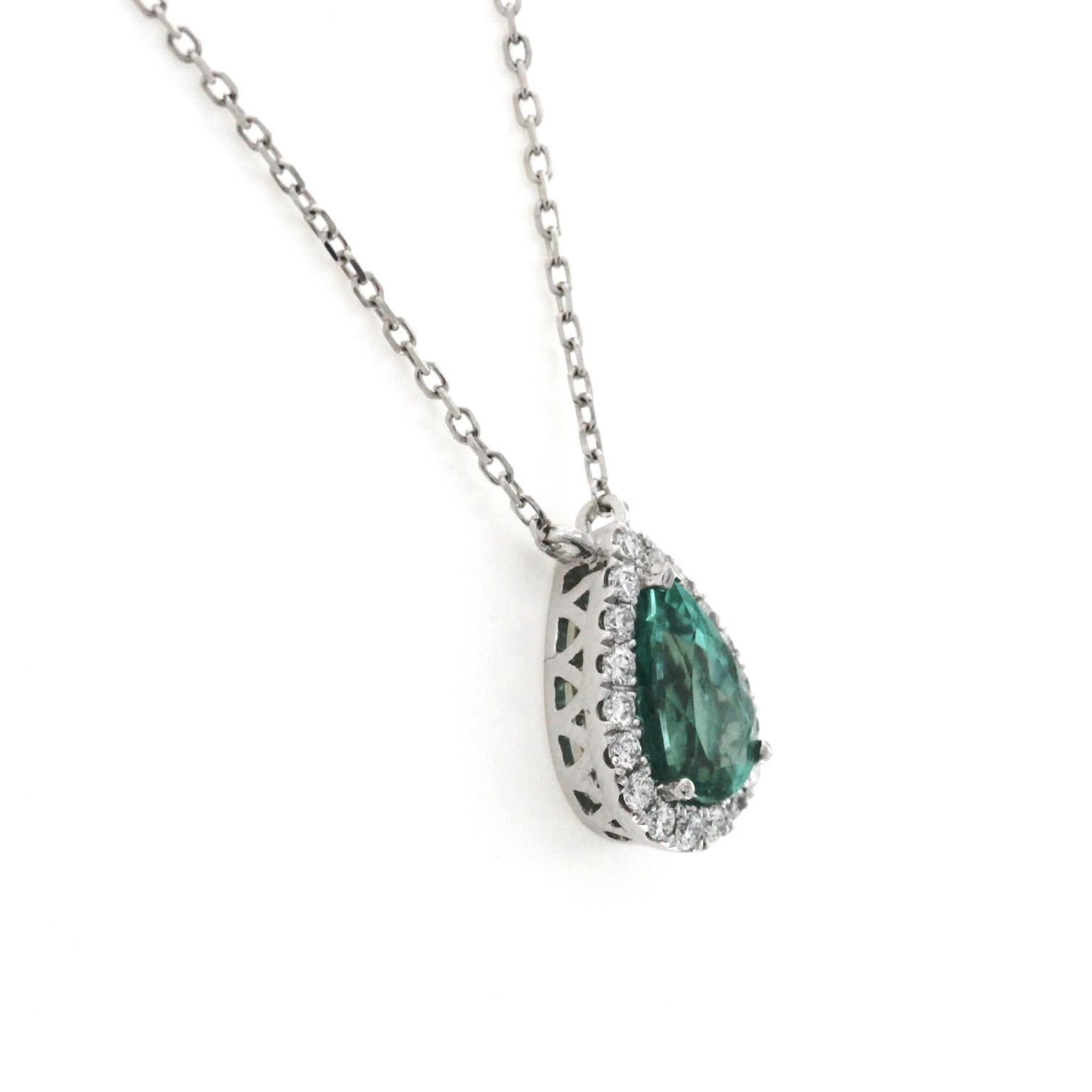 Round Cut CT Natural Green Paraiba 0.17 Carat Diamonds 14 Karat White Gold Necklace For Sale