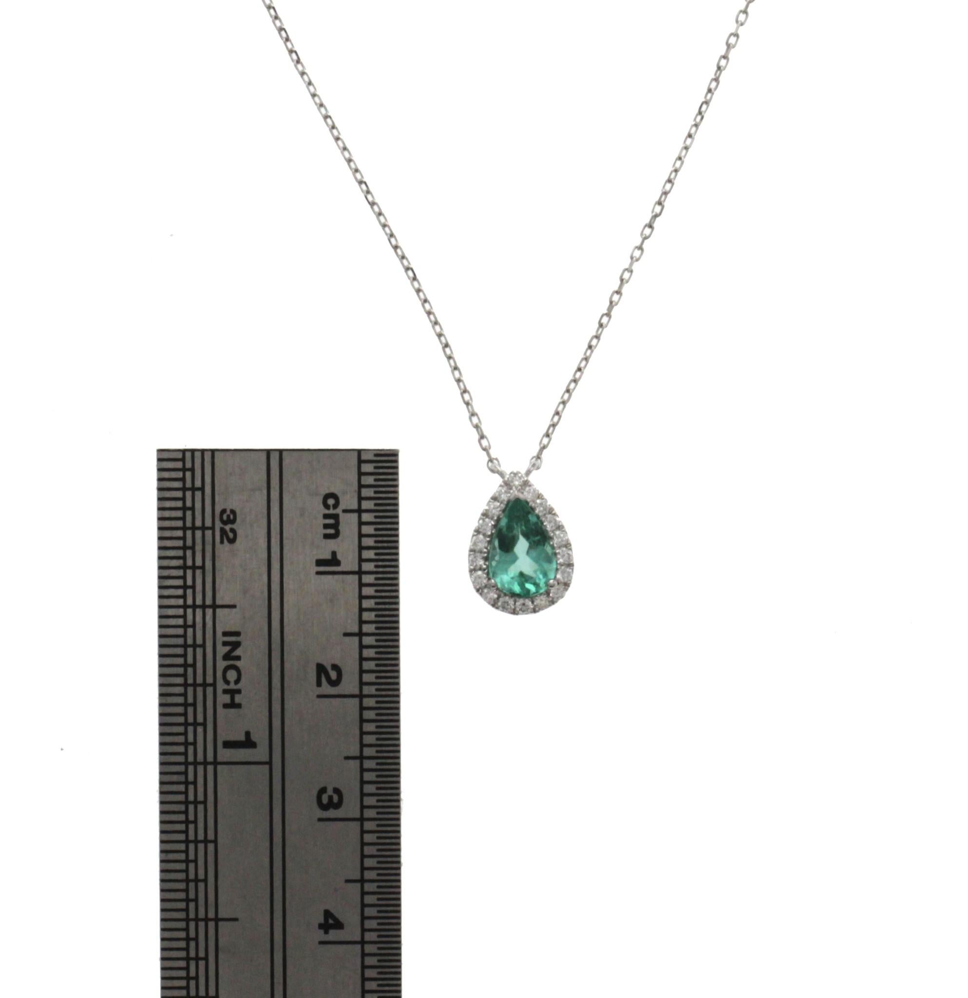 Women's or Men's CT Natural Green Paraiba 0.17 Carat Diamonds 14 Karat White Gold Necklace For Sale