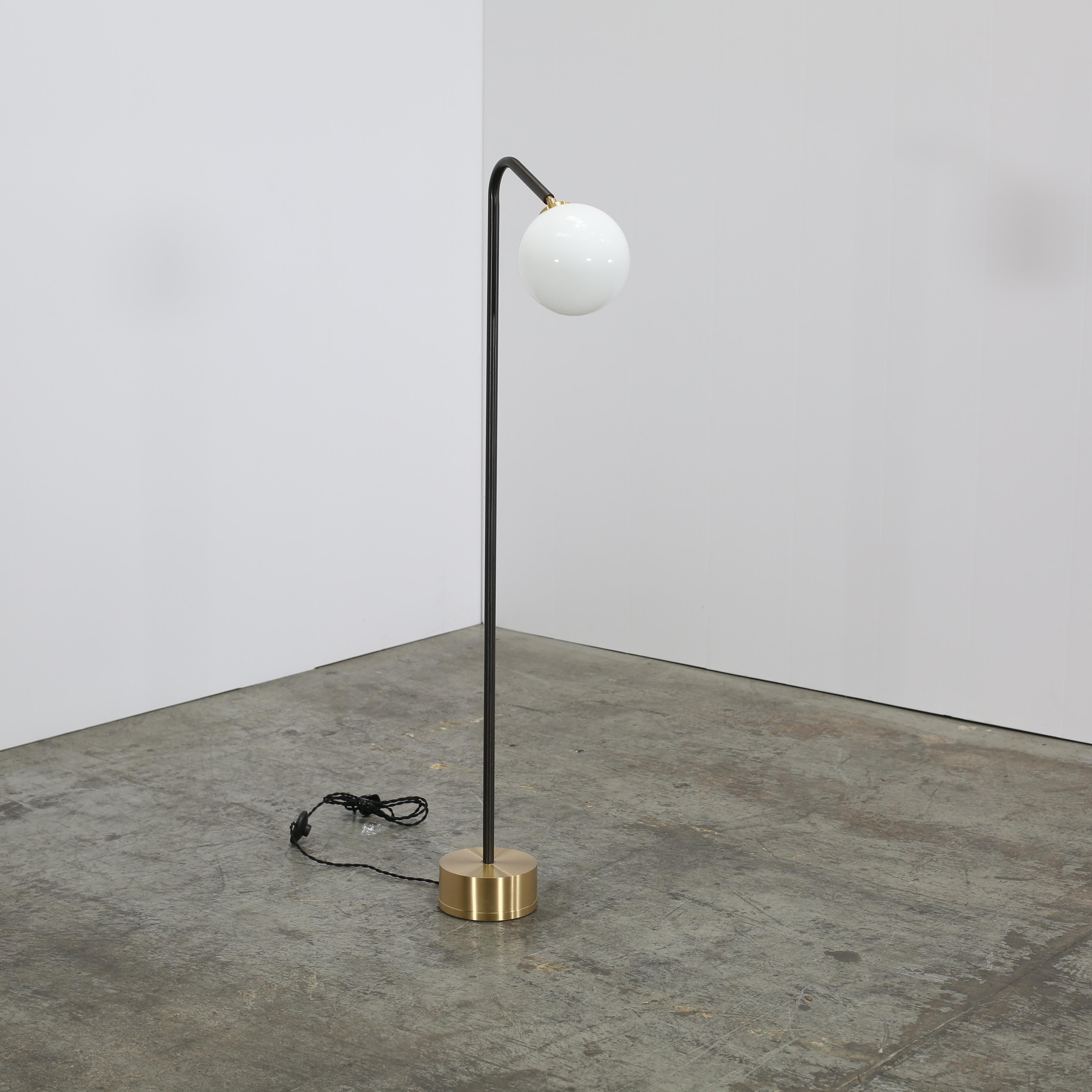 CTO Lighting Oscar Floor Lamp In Good Condition For Sale In Basildon, London