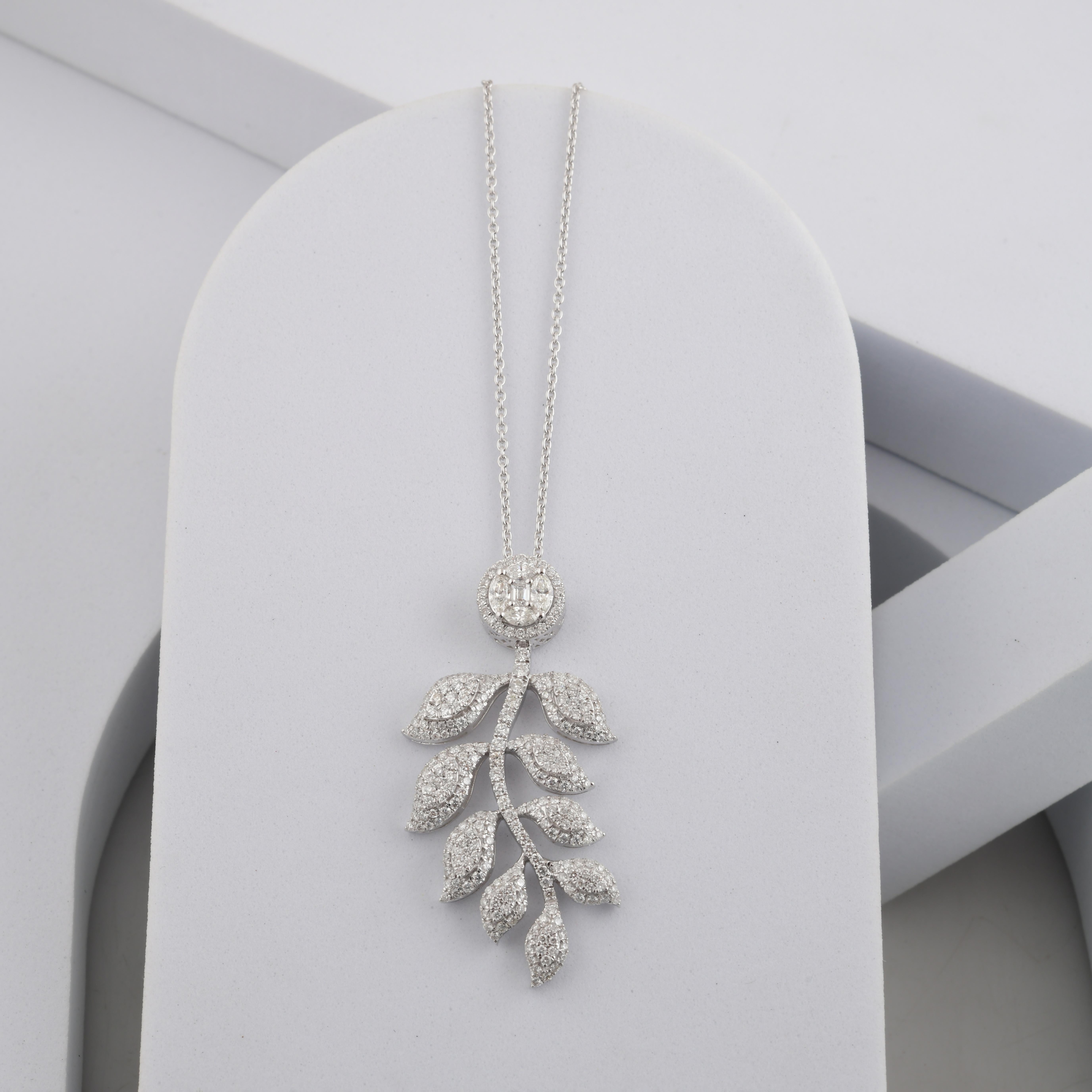 CTW 2.82 SI Clarity HI Color Diamond Pave Floral Pendant Necklace 14k White Gold For Sale 2