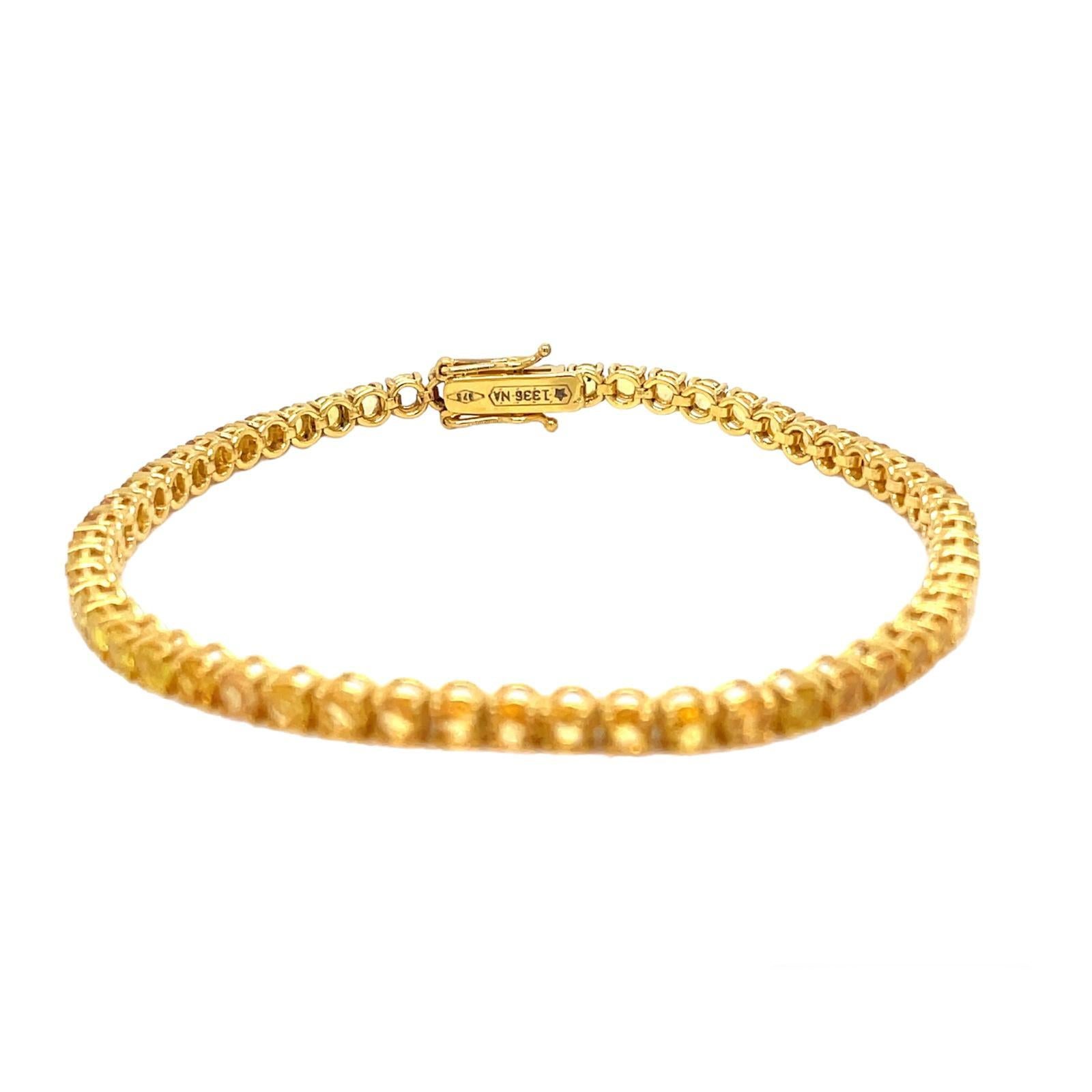 Gold-Tennisarmband mit CTW 6,5 natürlichem gelbem Saphir im Angebot 2