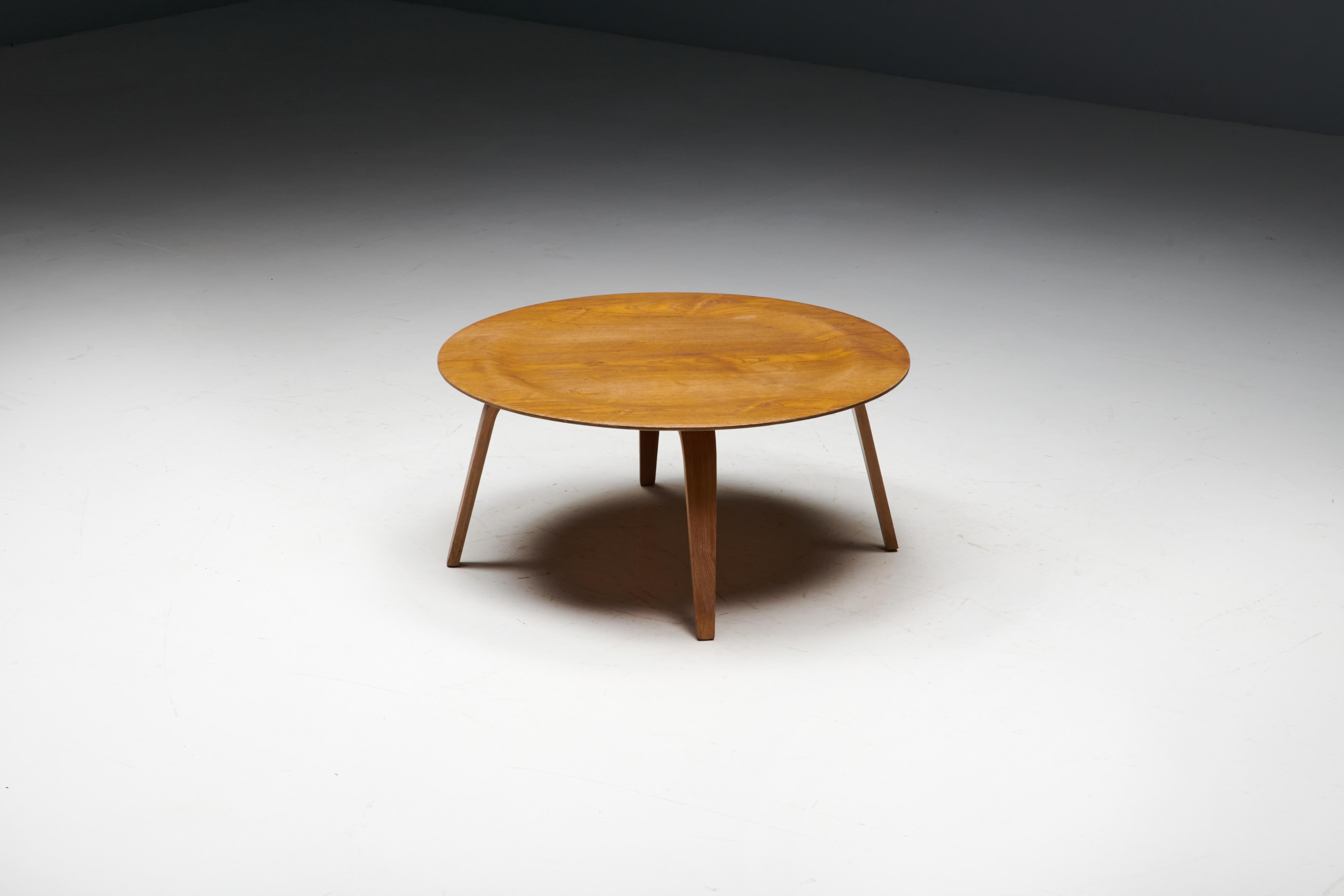 American CTW Coffee Table by Charles and Ray Eames, United States, 1940s For Sale