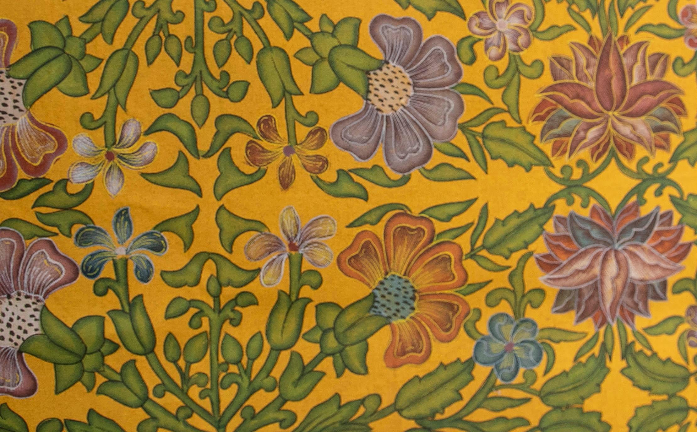 Cuadro De Flores Pintado a Mano Sobre Tela Años 1970 En Tonos Amarillos For Sale 3