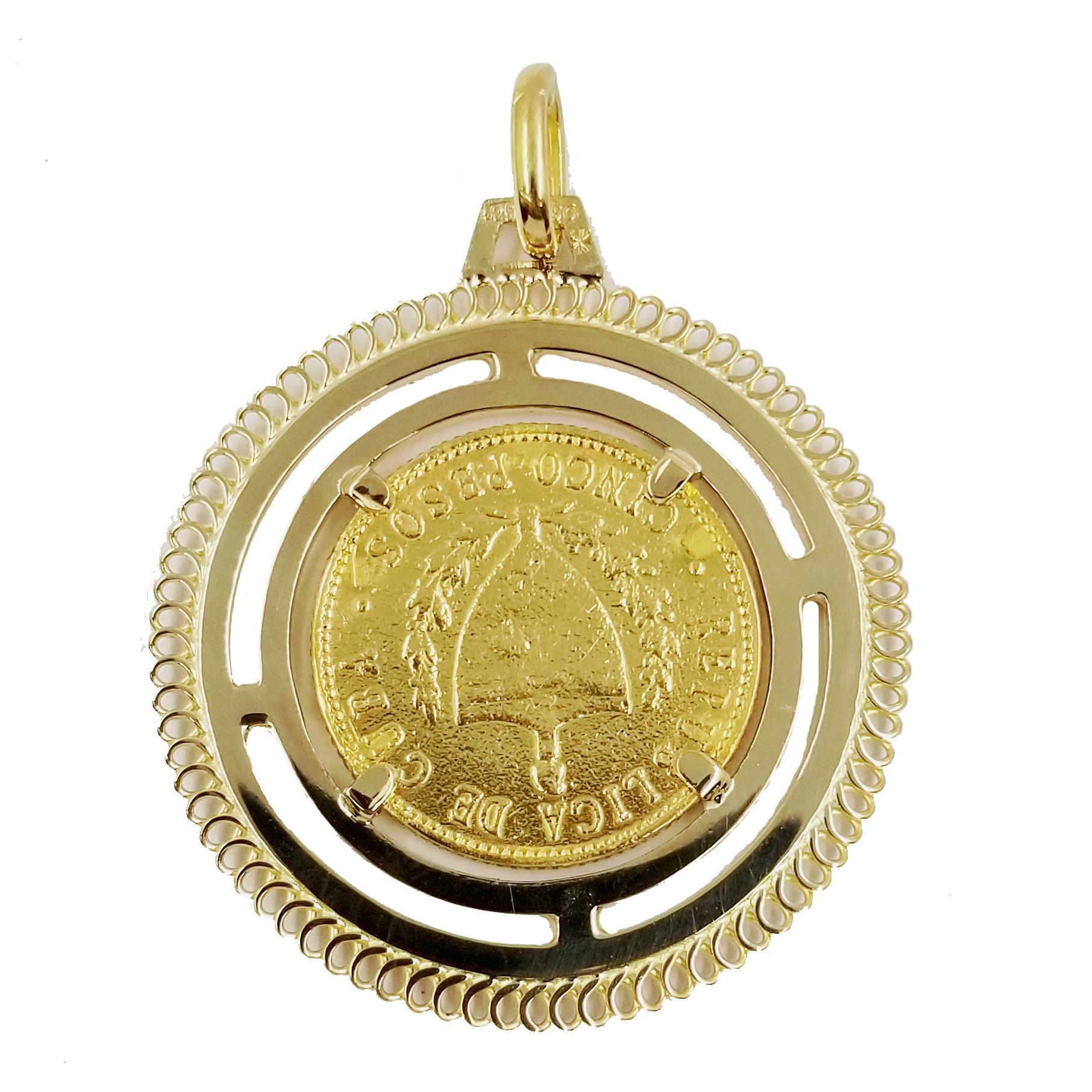 22 Karat Yellow Gold Cuban Cinco (5) Pesos Coin from 1916 Set in an 18 Karat Yellow Gold Frame with Looped Design on Exterior. 