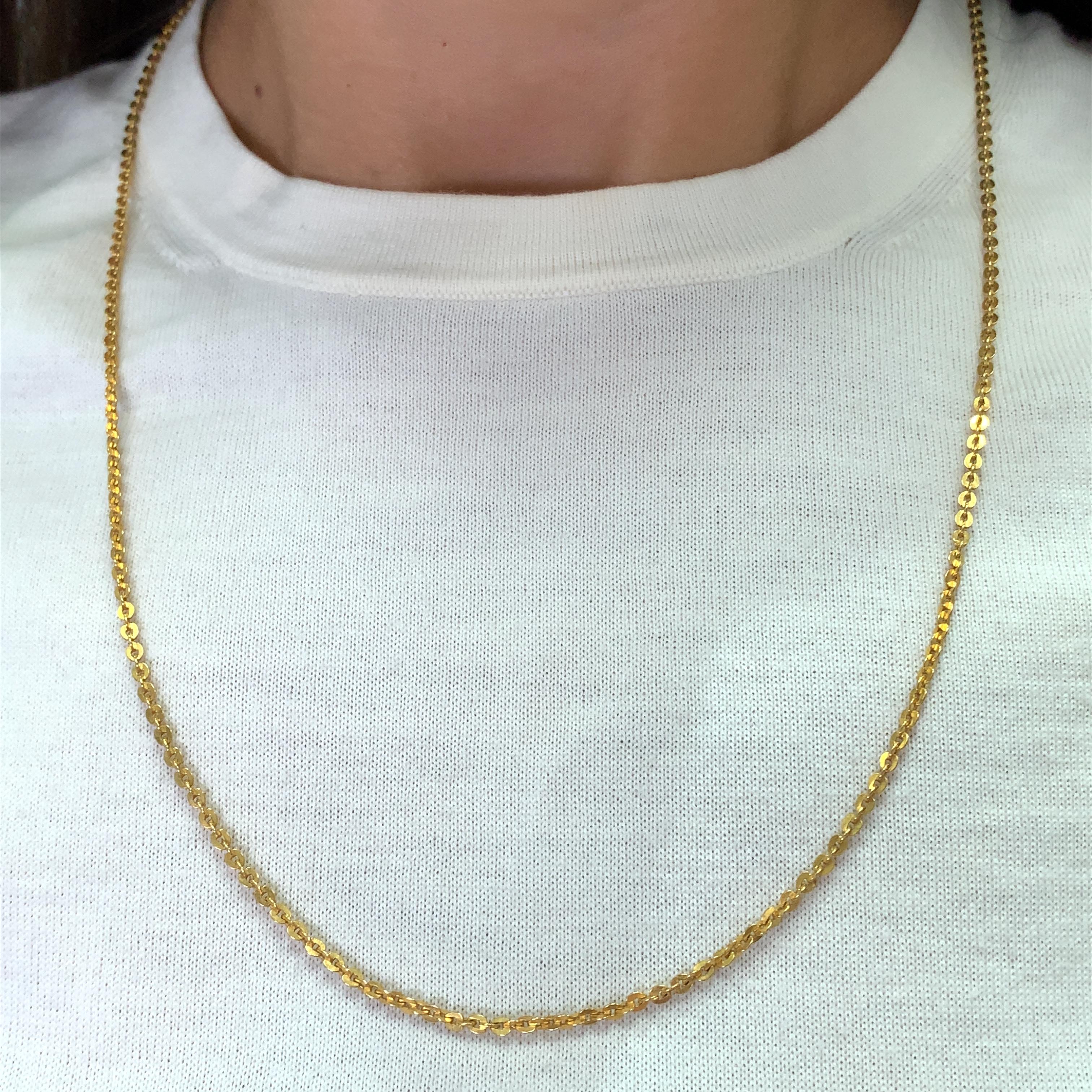 Collier à maillons cubains en or jaune 22ct, cérémonie de mariage indienne asiatique.

Collier en chaîne en or pur 22ct, poinçonné

Chaîne à maillons d'ancrage pour tous les jours ou pour la cérémonie de fiançailles d'un mariage indien ou