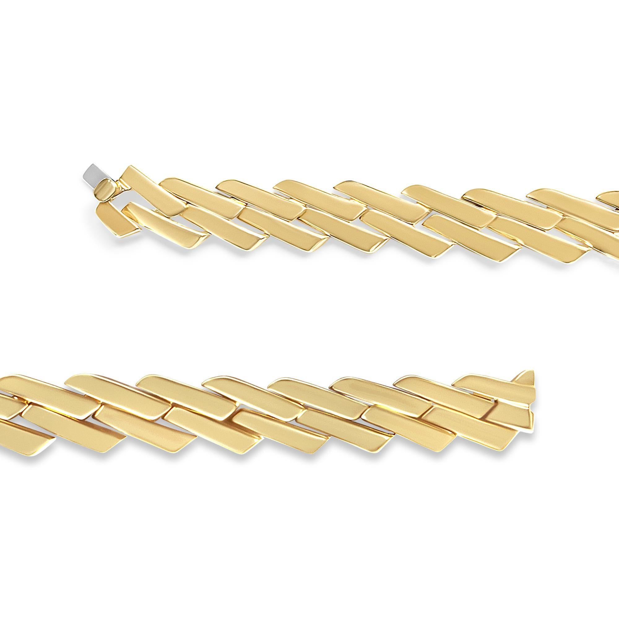 Chaîne collier cubain à maillons courbes avec diamants de 2,75 carats et or jaune 14 carats Pour femmes en vente