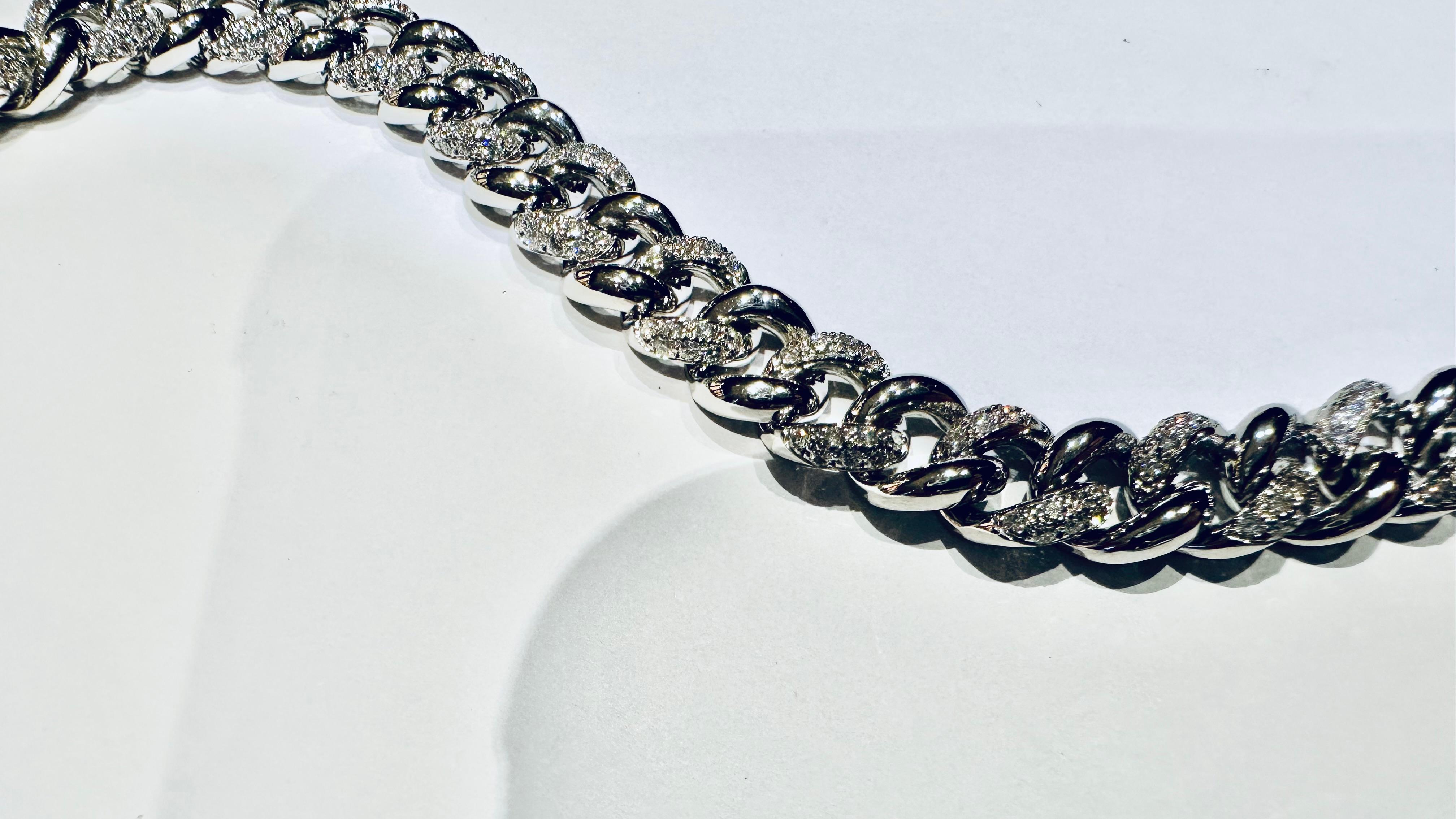 Elegancia Cubana: Pulsera Oro Blanco y Diamantes ct 2.54 - Il Lusso Italiano en venta 1