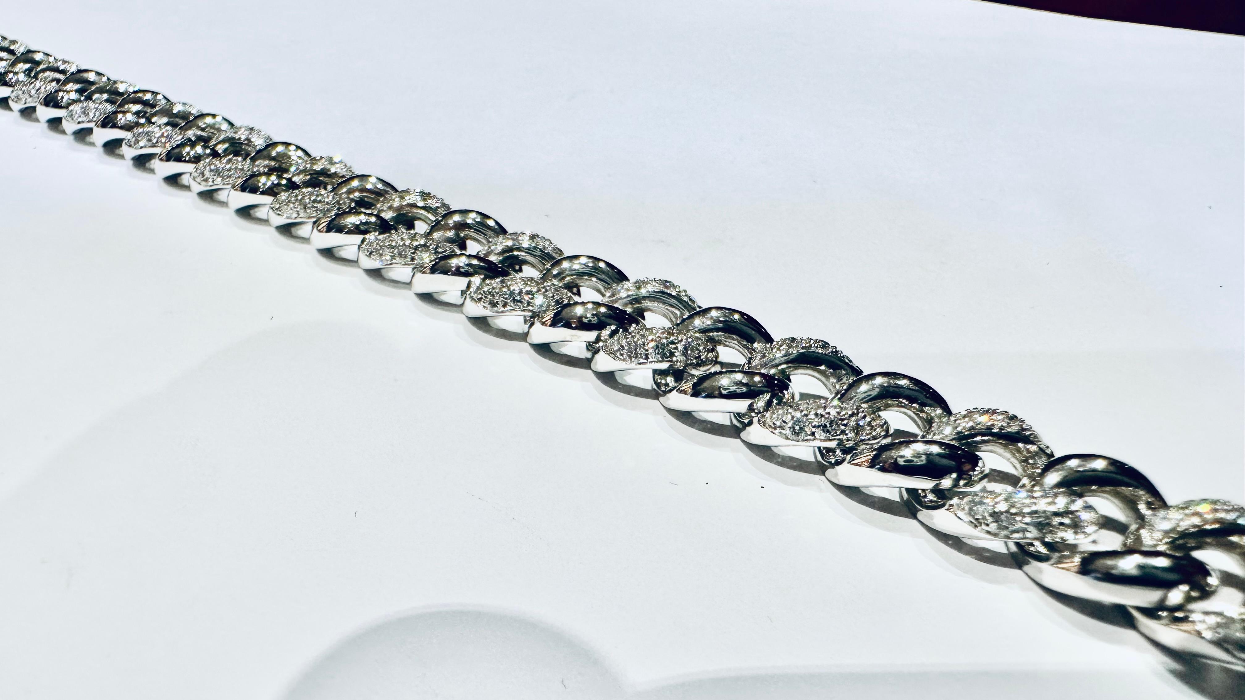 Elegancia Cubana: Pulsera Oro Blanco y Diamantes ct 2.54 - Il Lusso Italiano en venta 2