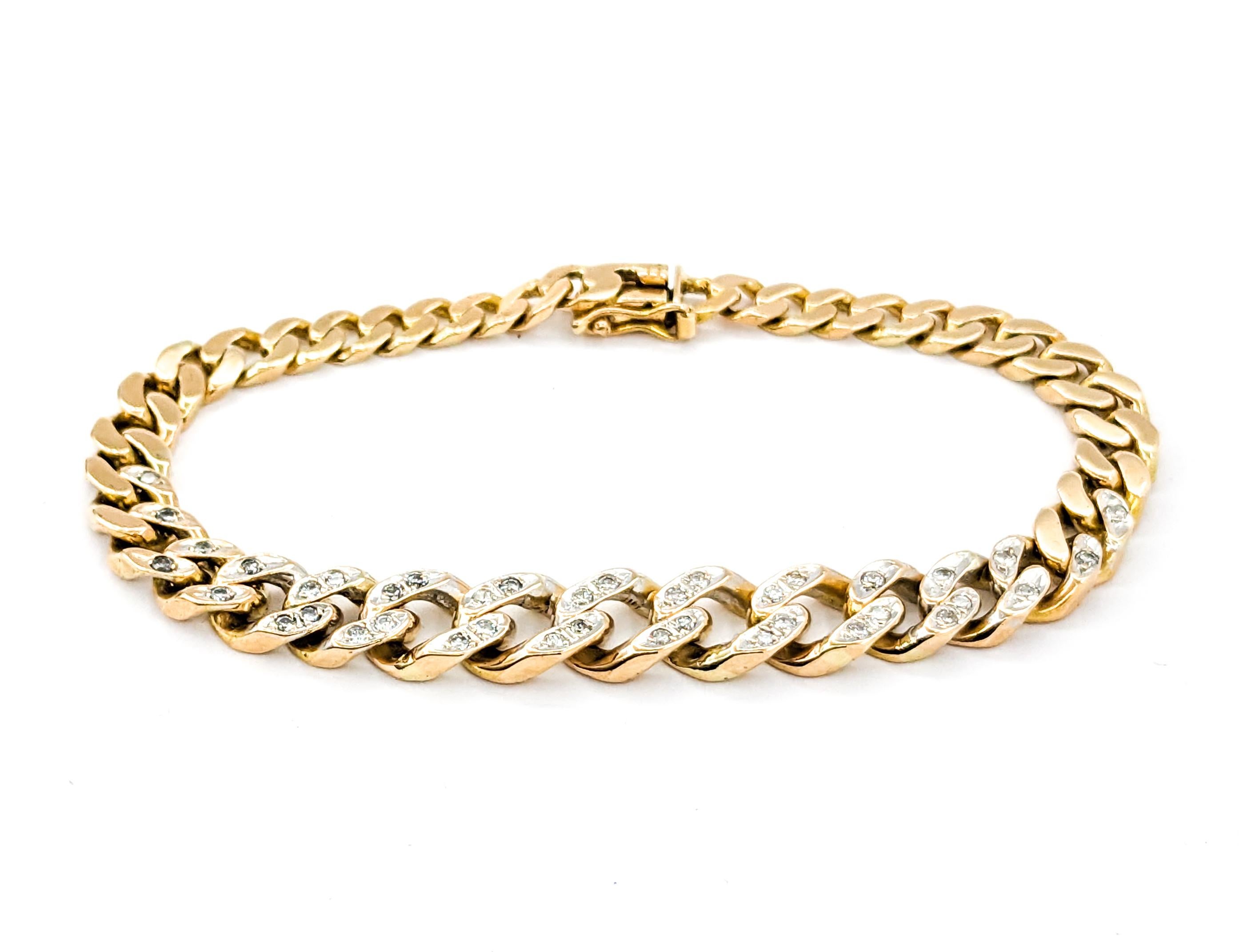 Bracelet à maillons cubains avec diamants en or jaune en vente 3