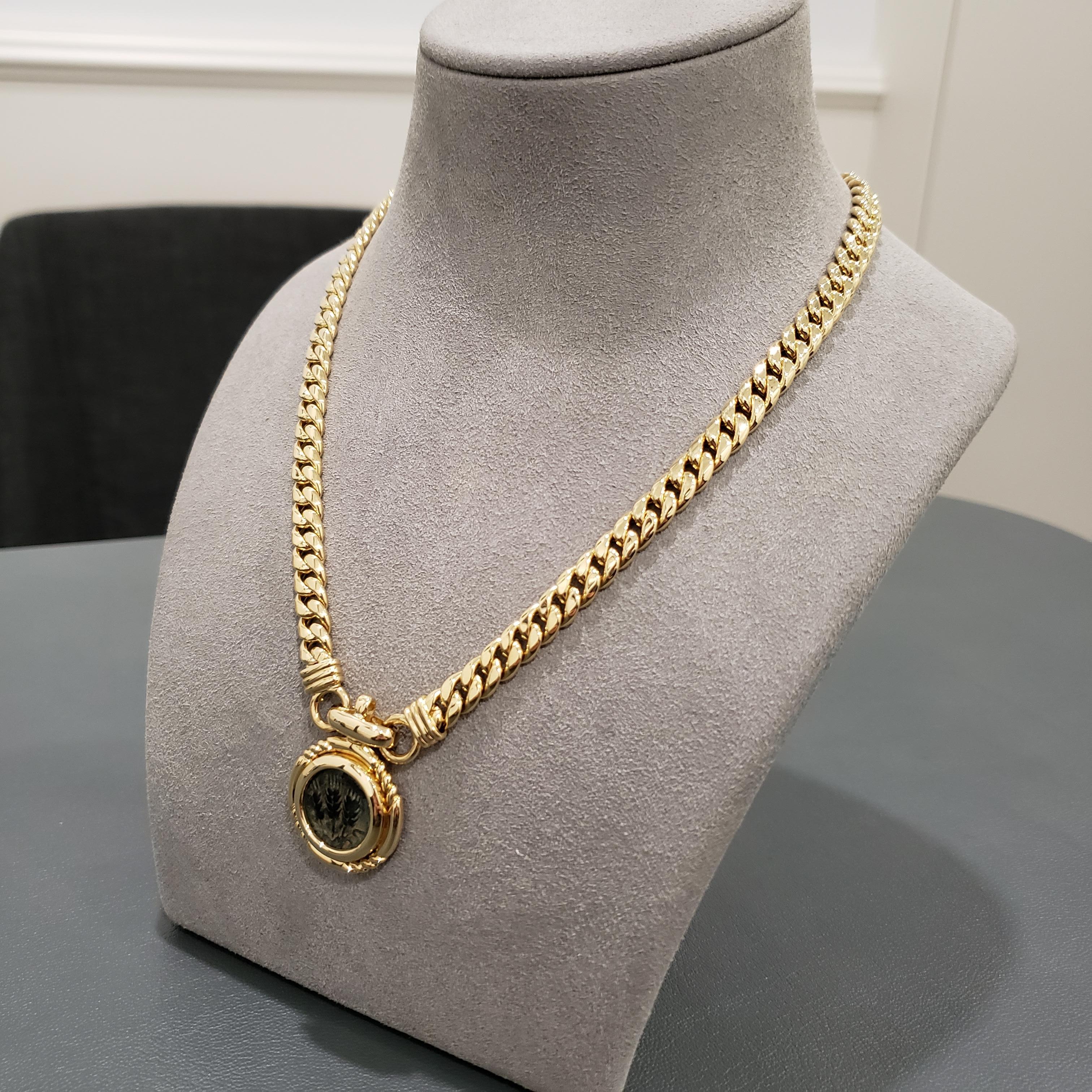 18k Yellow Gold Cuban Link Intaglio Hebrew Coin Medallion Link