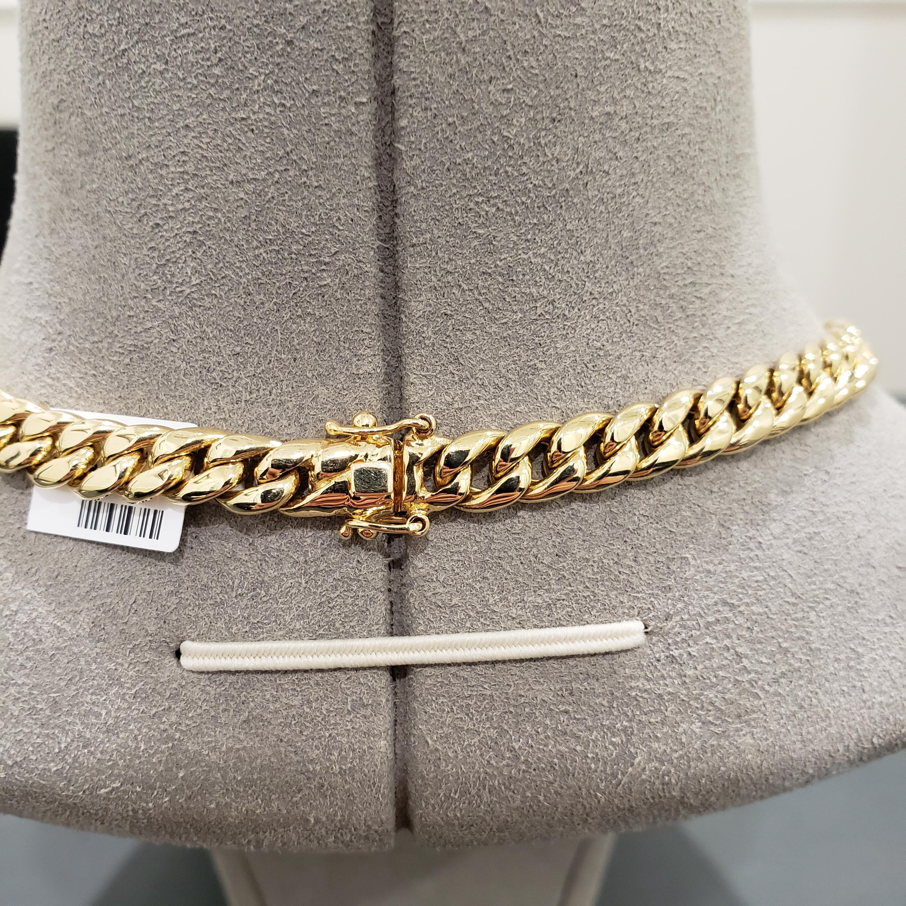 Collier à maillons en or jaune 18 carats avec médaillon en forme de pièce de monnaie hébraïque en creux en vente 4