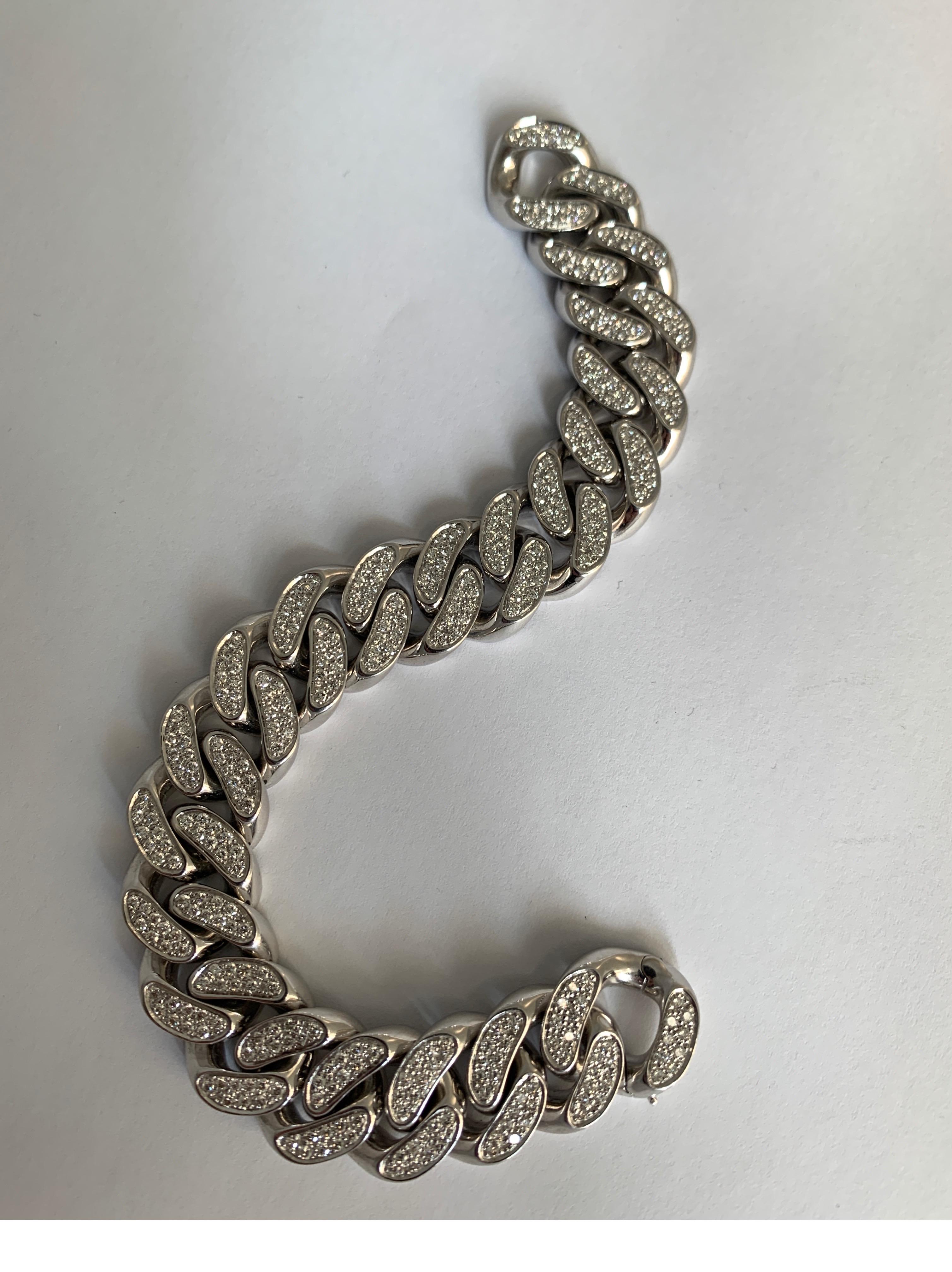 Round Cut Cuban White 18 Karat Gold Bracelet Made in Italy For Sale