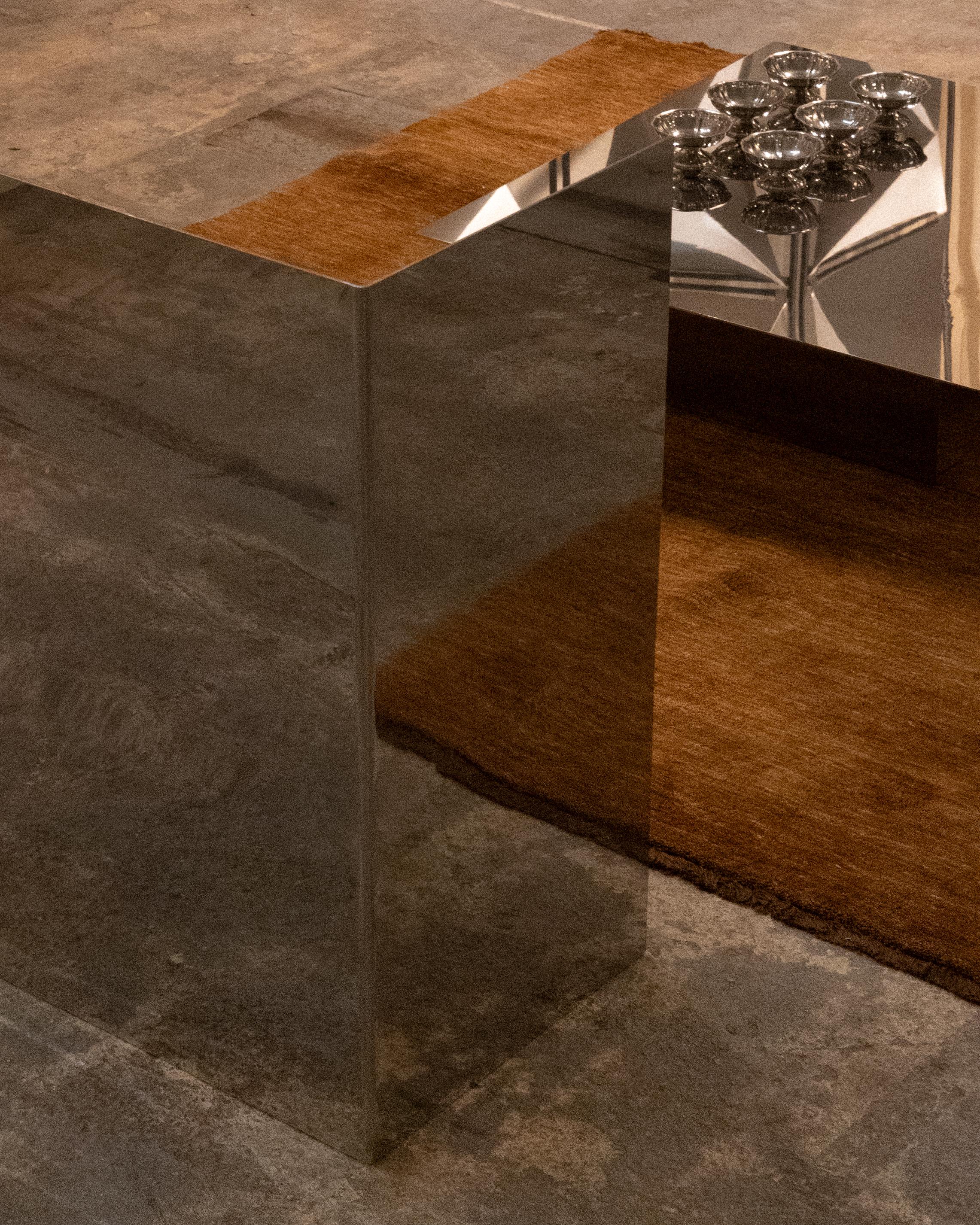 Fauteuil et table d'appoint Cube 01 en vente 1