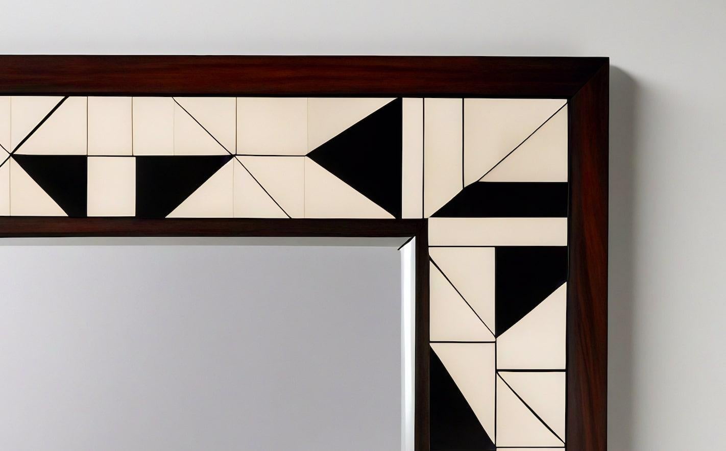 Art déco Cube : Miroir mural noir et blanc inspiré du cubisme, fabriqué à la main par des artisans en vente