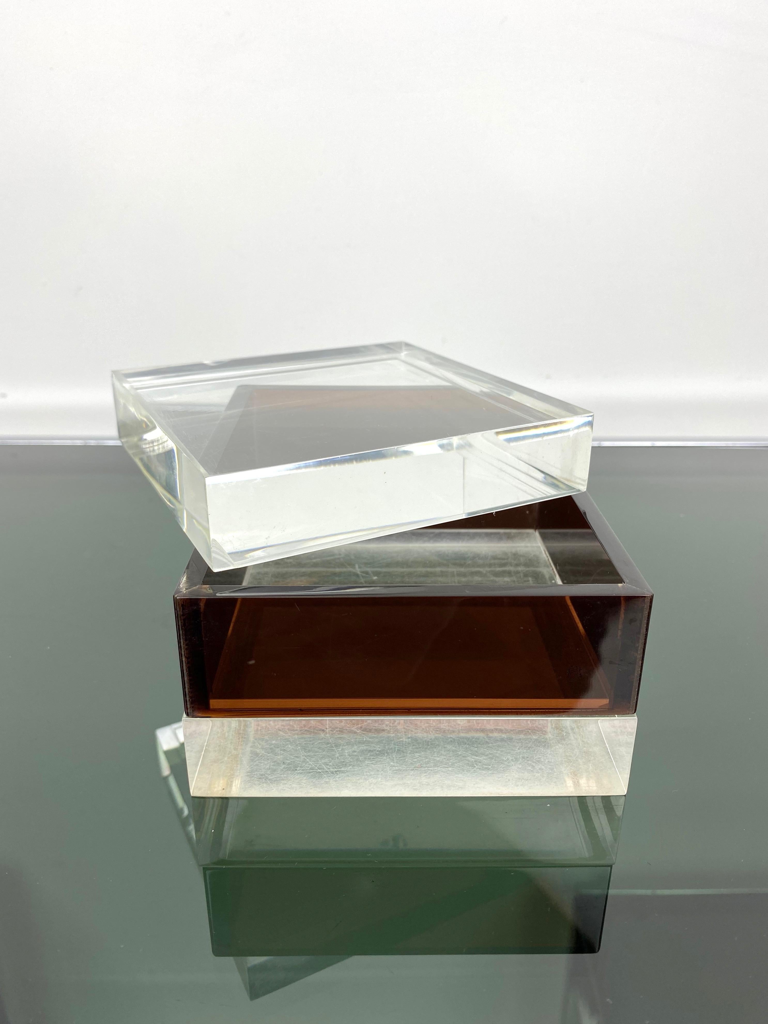 Late 20th Century Cube Box in Lucite Alessandro Albrizzi Style, Italy, Mid-Century Modern, 1970s For Sale