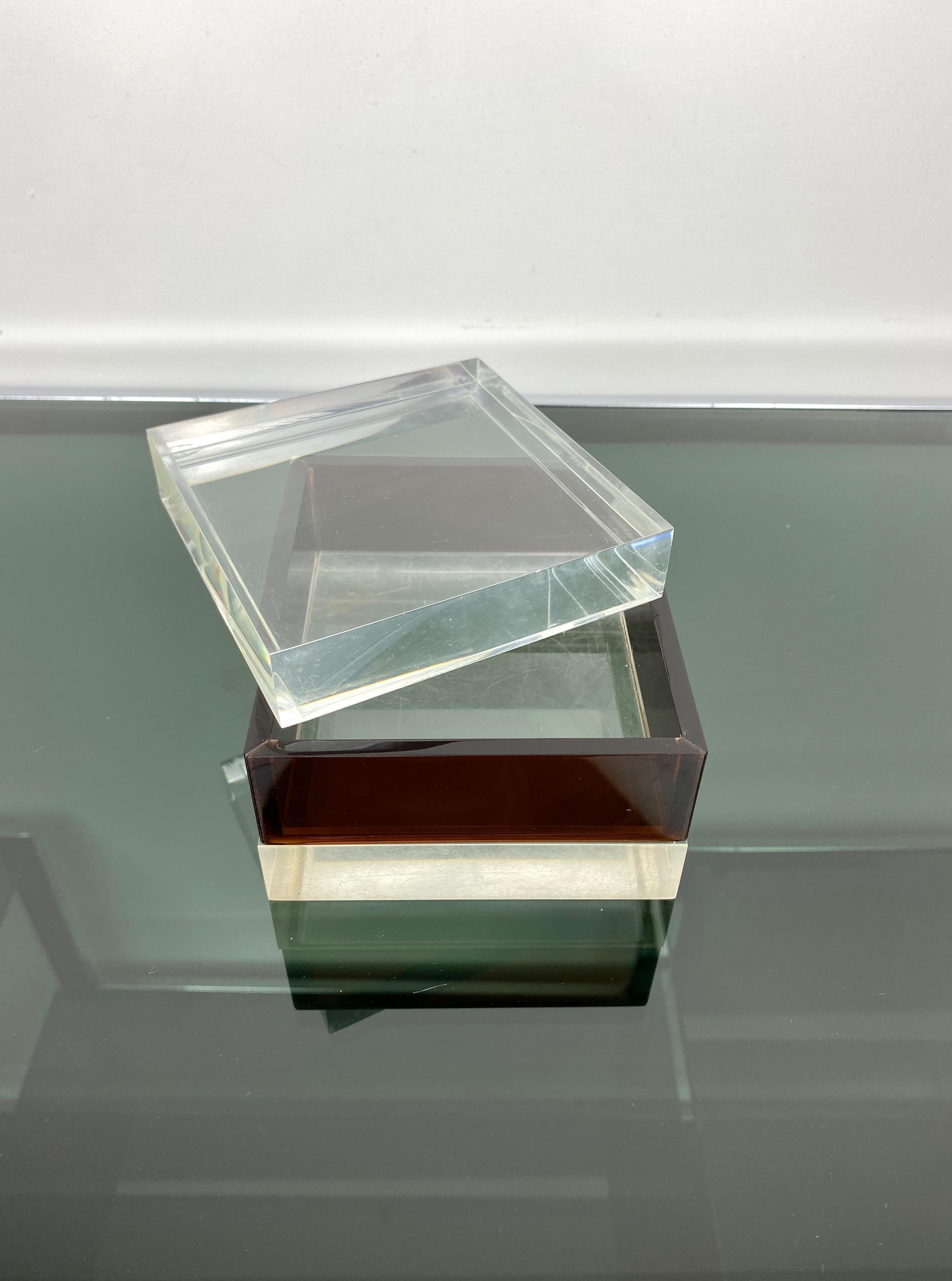 Plexiglass Cube Box in Lucite Alessandro Albrizzi Style, Italy, Mid-Century Modern, 1970s For Sale
