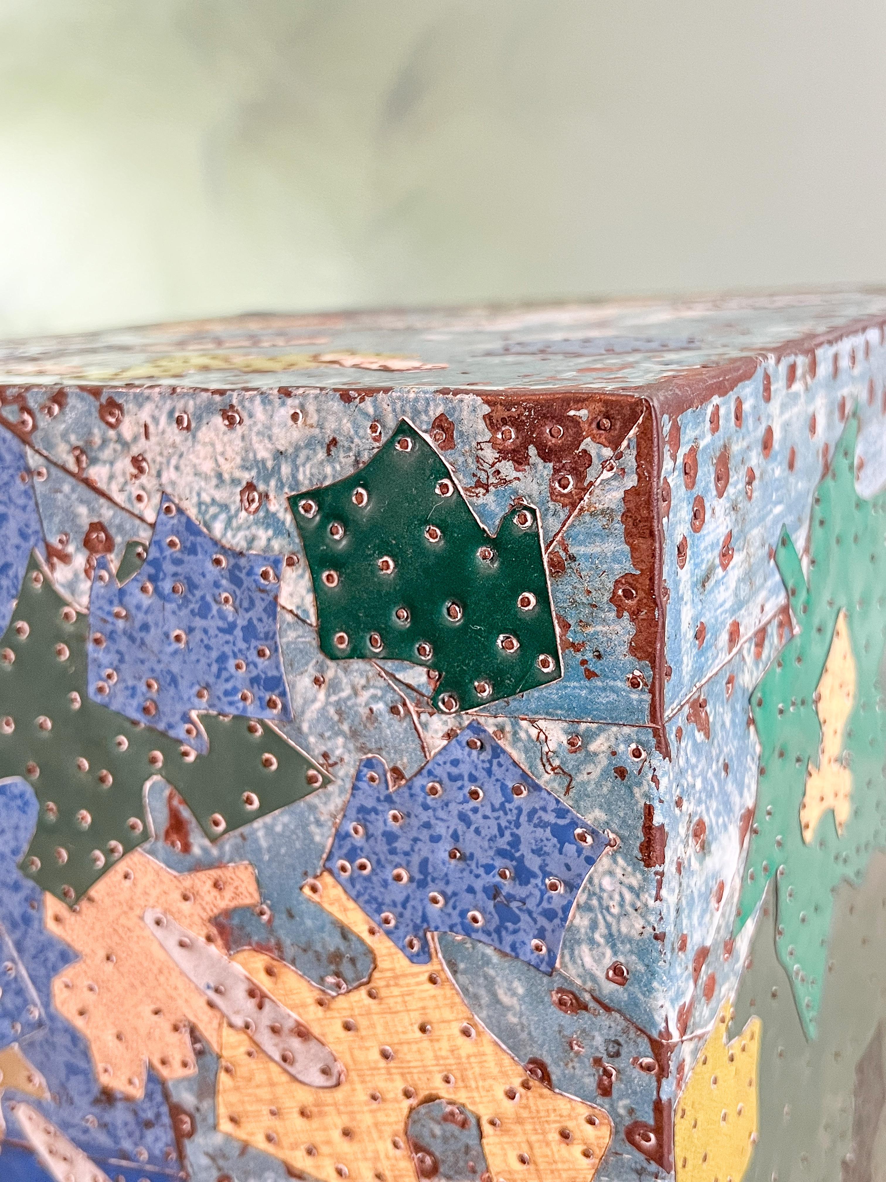 Fin du 20e siècle Collage cube « The Forest » de Tony Berlant en vente