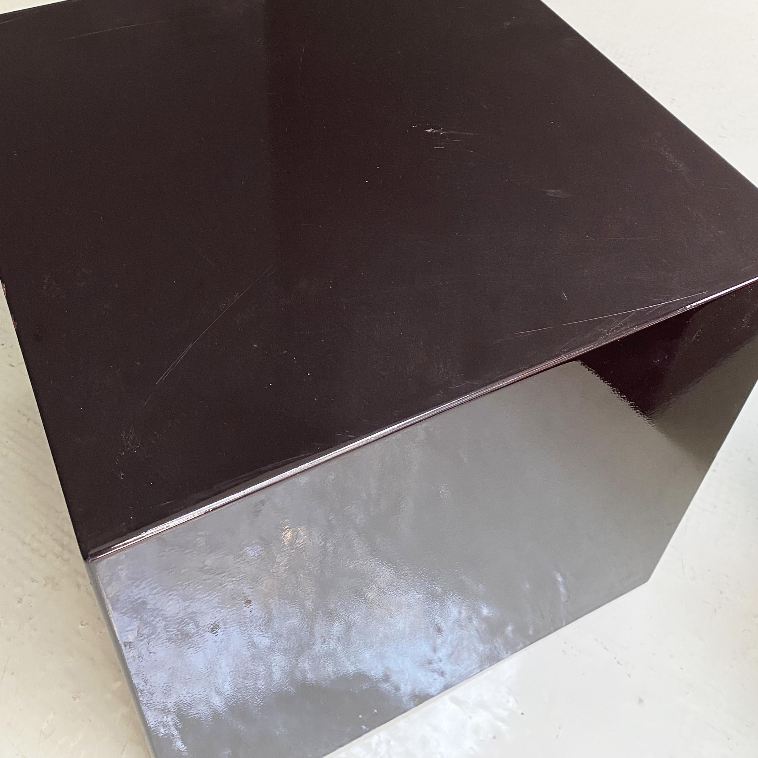 Cube-Shaped Coffee Tables or Bedside Tables in Dark Brown Lacquered Wood, 1990s  For Sale 6