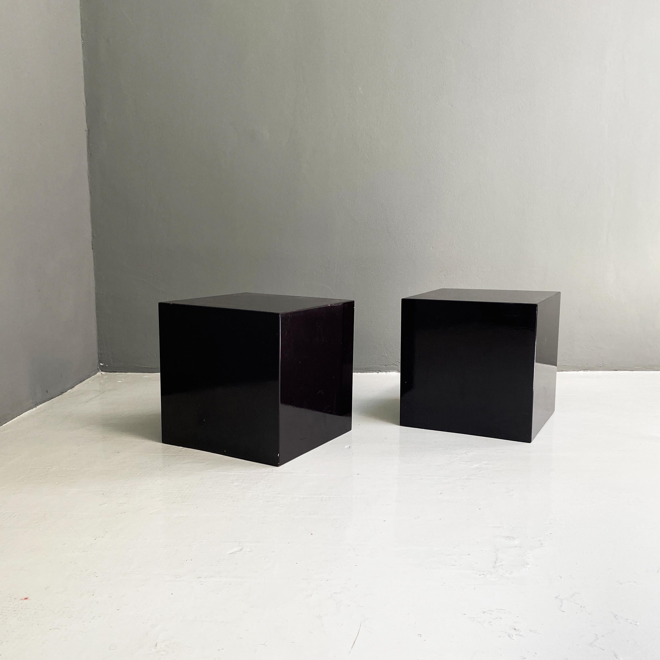 Mid-Century Modern Cube-Shaped Coffee Tables or Bedside Tables in Dark Brown Lacquered Wood, 1990s 