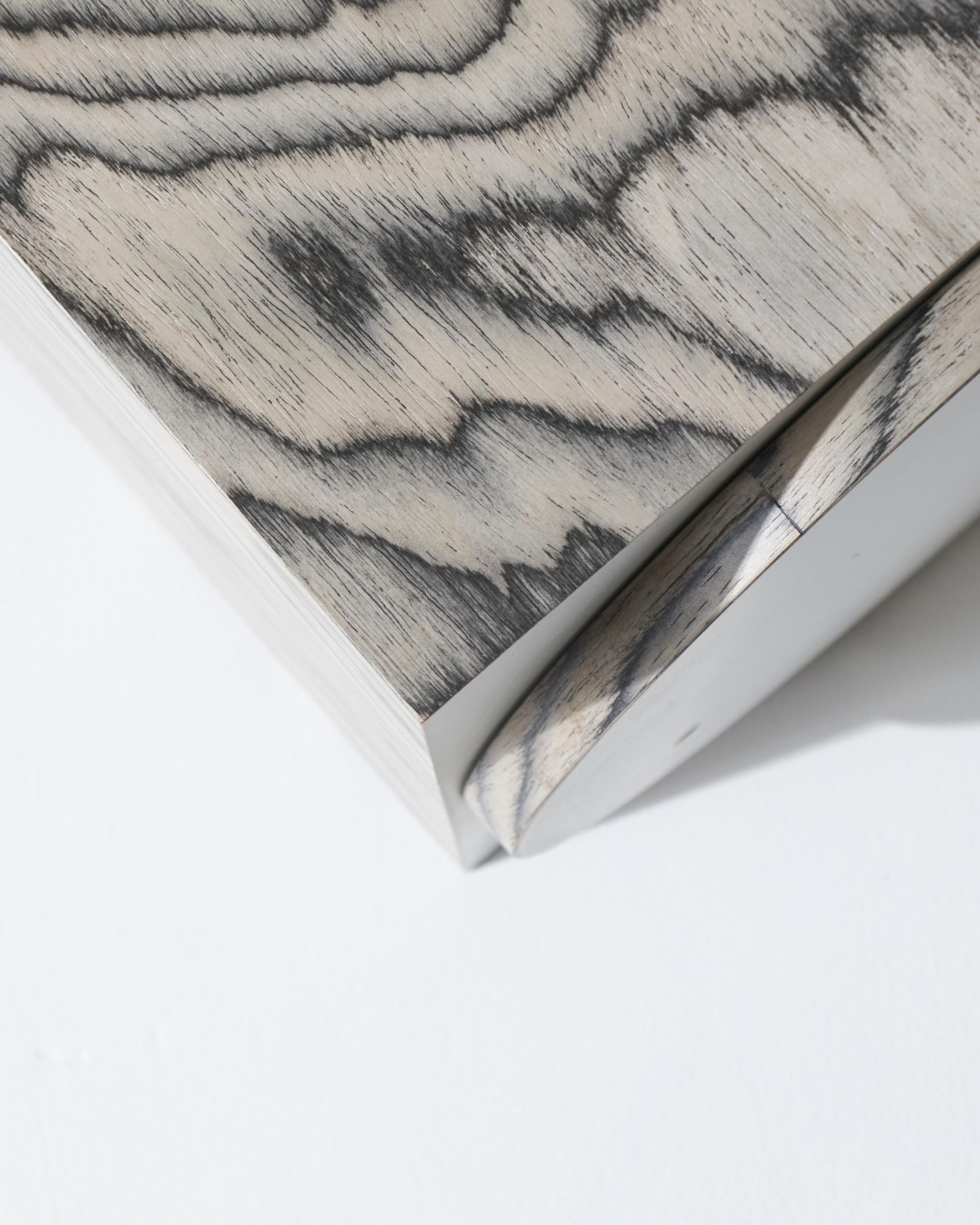 Wood Cube-shaped side table 