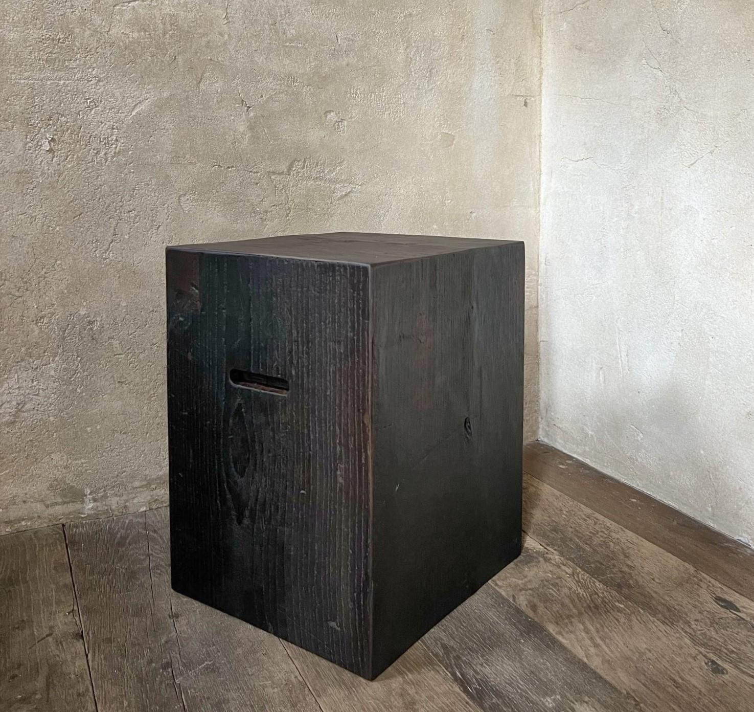 This CUBE sidetable is made from 18th century chestbut. All sides are in one piece slabs of the same plank. While upholding golden cut proportions these small sidetables are as versatile as beautiful. It can be used as piedestal, sidetable or stool.