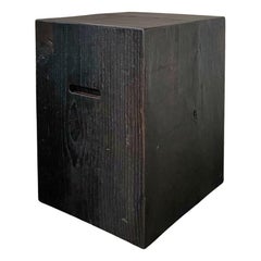 CUBE Sidetable 18th Century Dark Chestnut