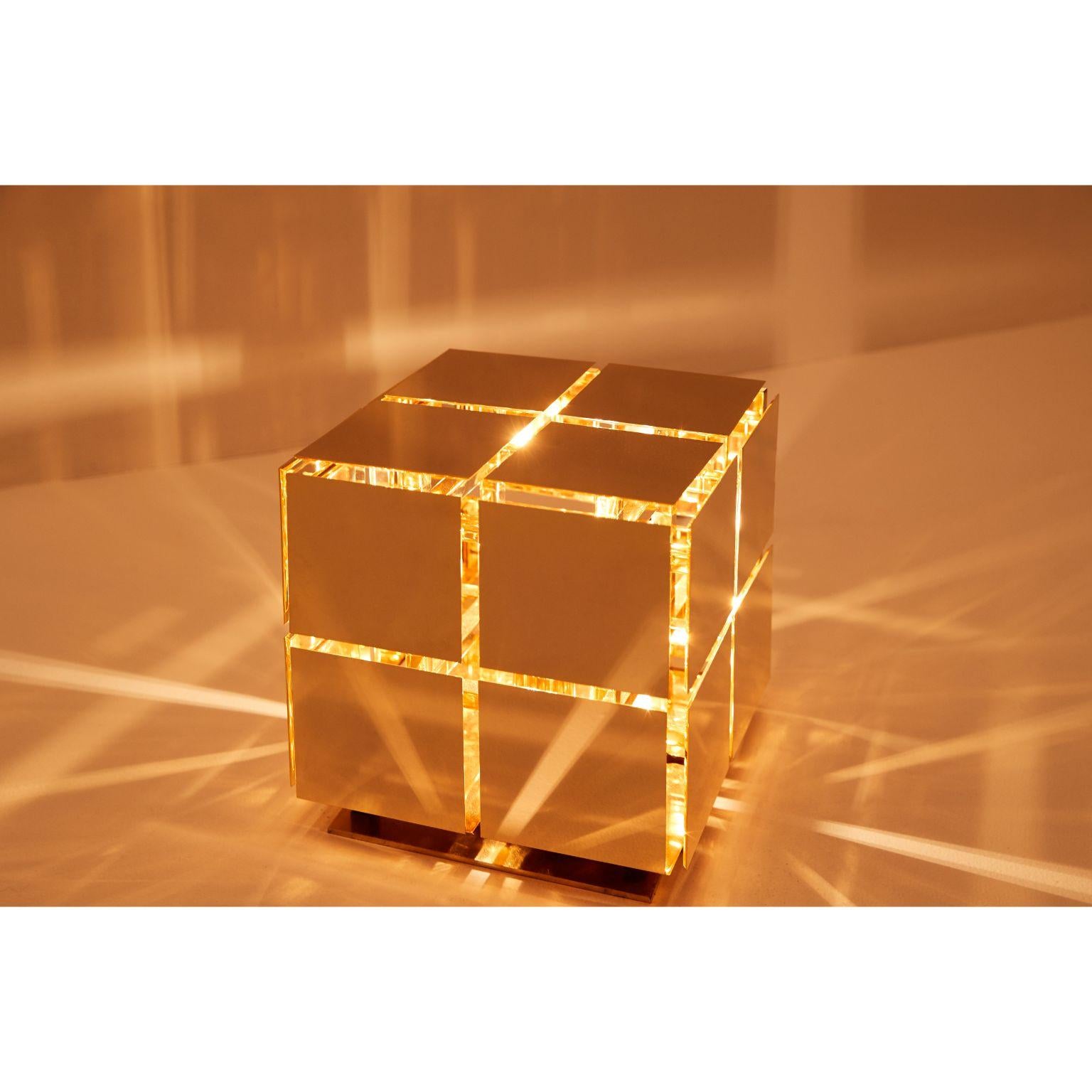 Français Lampe de table cubique par Mydriaz en vente