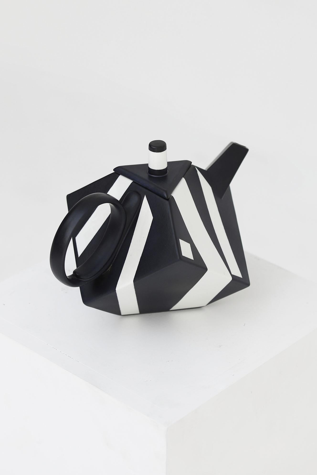 Swedish 'Cube' teapot by Rolf Sinnemark for Rörstrand, Sweden 1986
