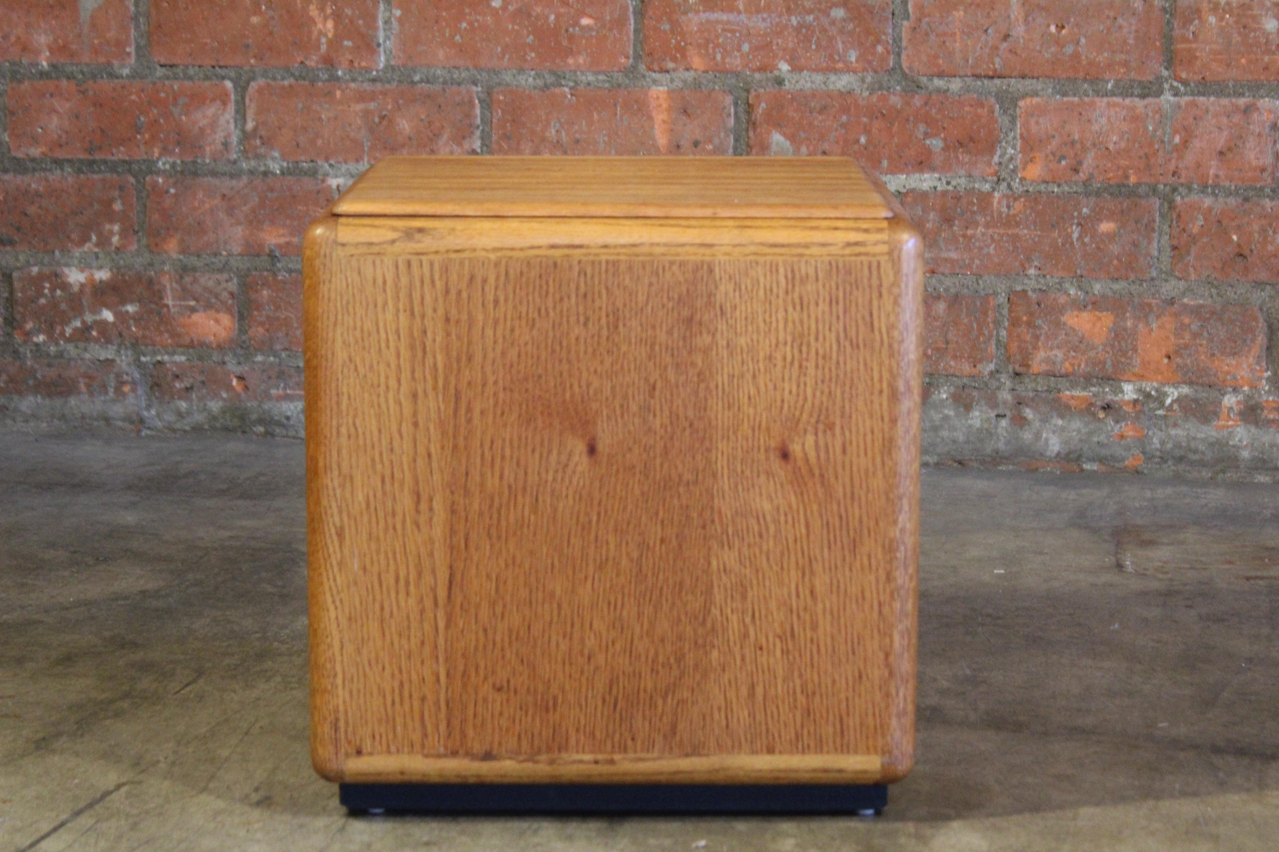 Late 20th Century Cubed Oak Storage Side Table by Lou Hodges, California, 1970s For Sale