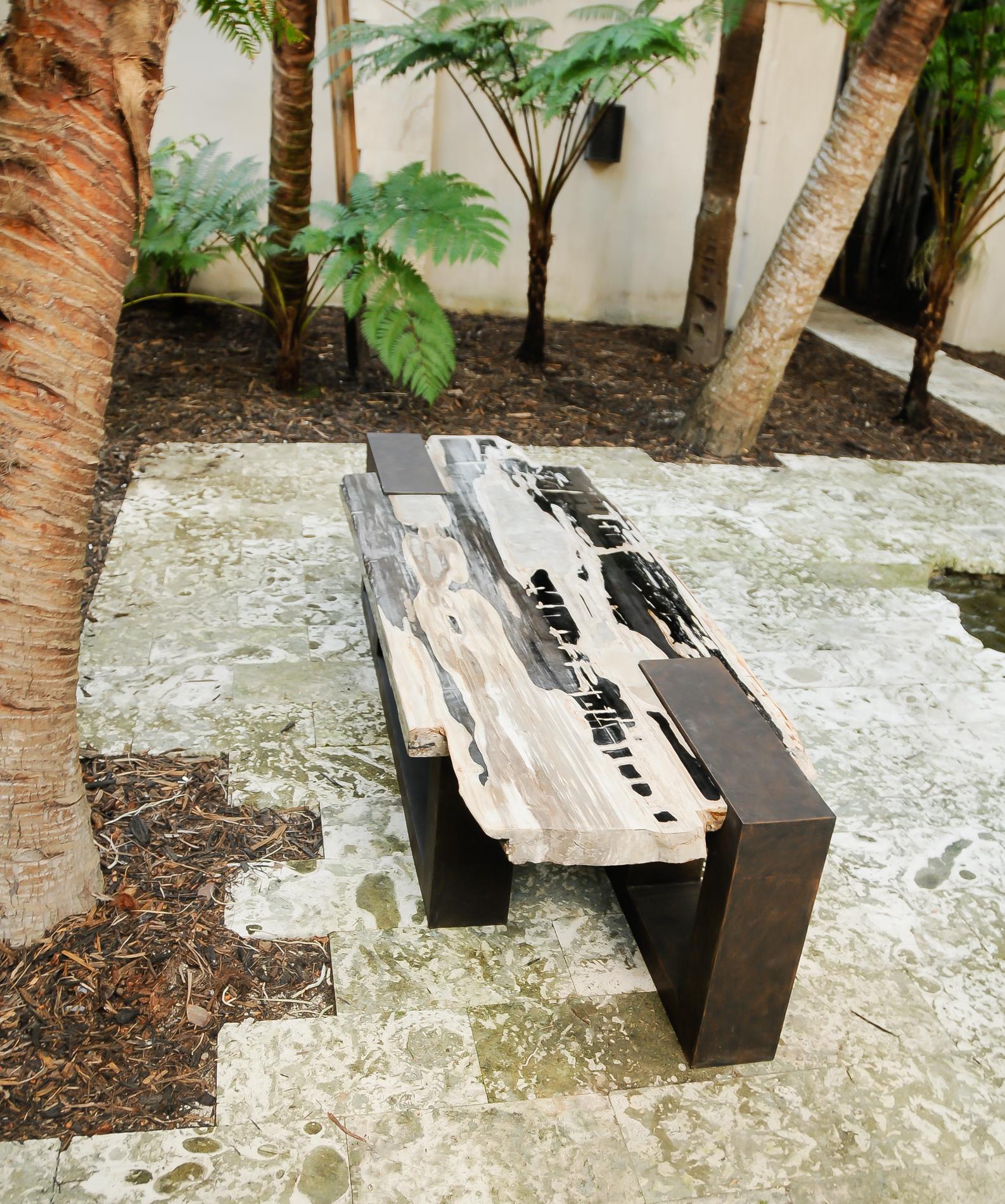 Petrified Wood Cubic Bench or Table In New Condition For Sale In Coral Gables, FL