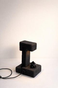 Cubic di Kalou Dubus, gres nero in ceramica, scultura unica e leggera