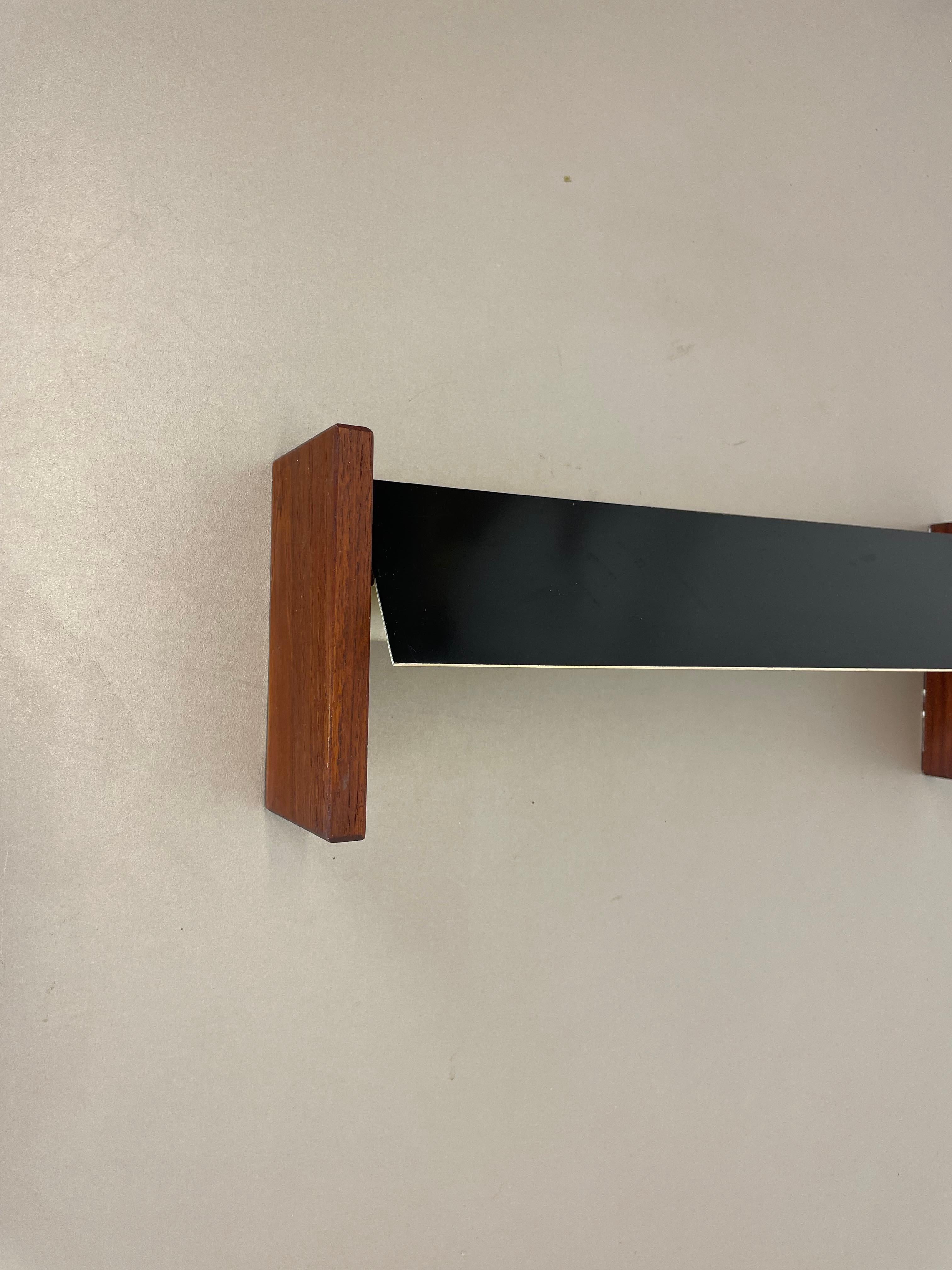 cubic Large 38cm Teak and Metal adjustable wall light element, Germany 1950s For Sale 1