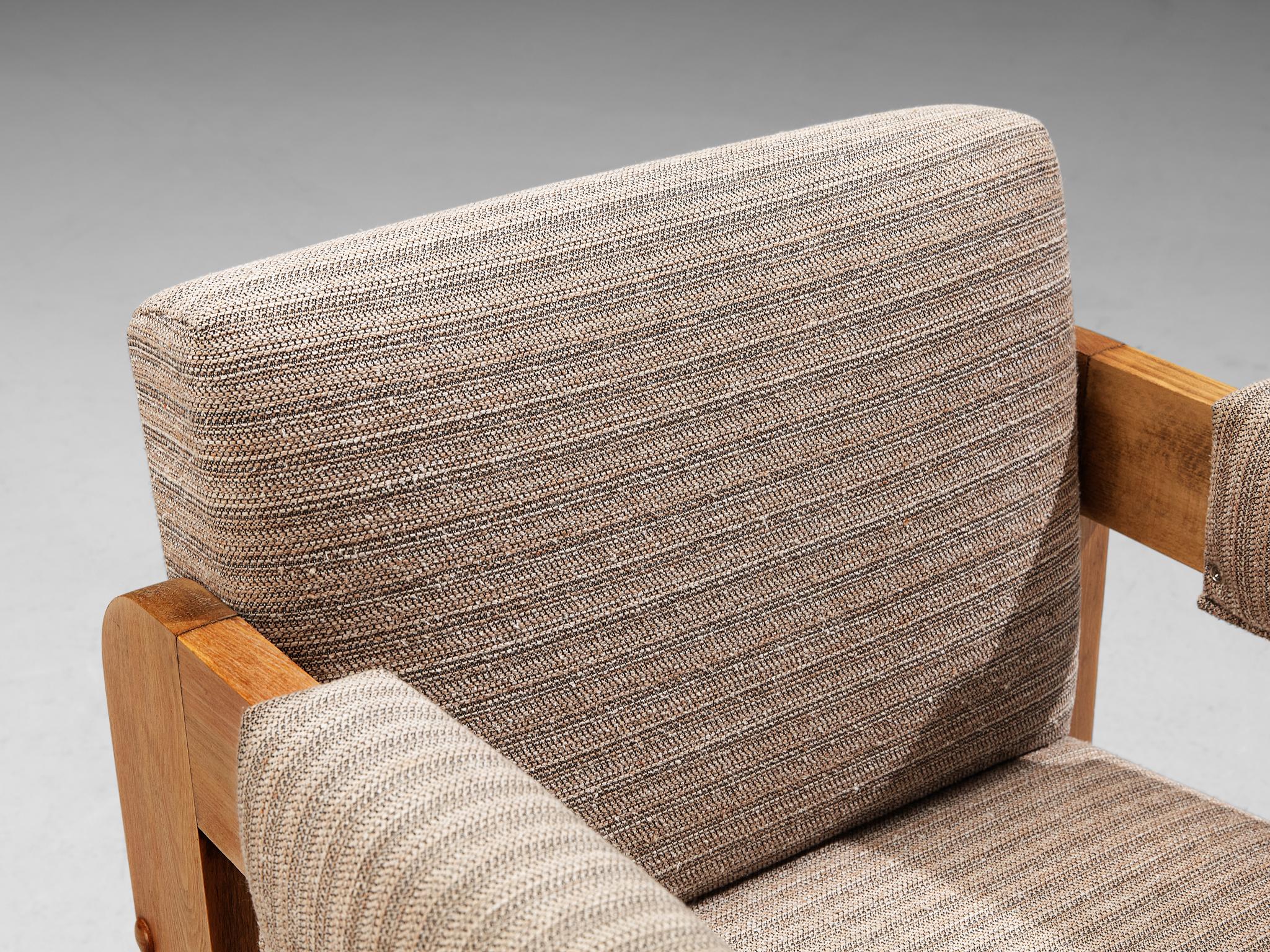 Cubic Lounge Chairs mit hellgrauer Polsterung  (Europäisch) im Angebot