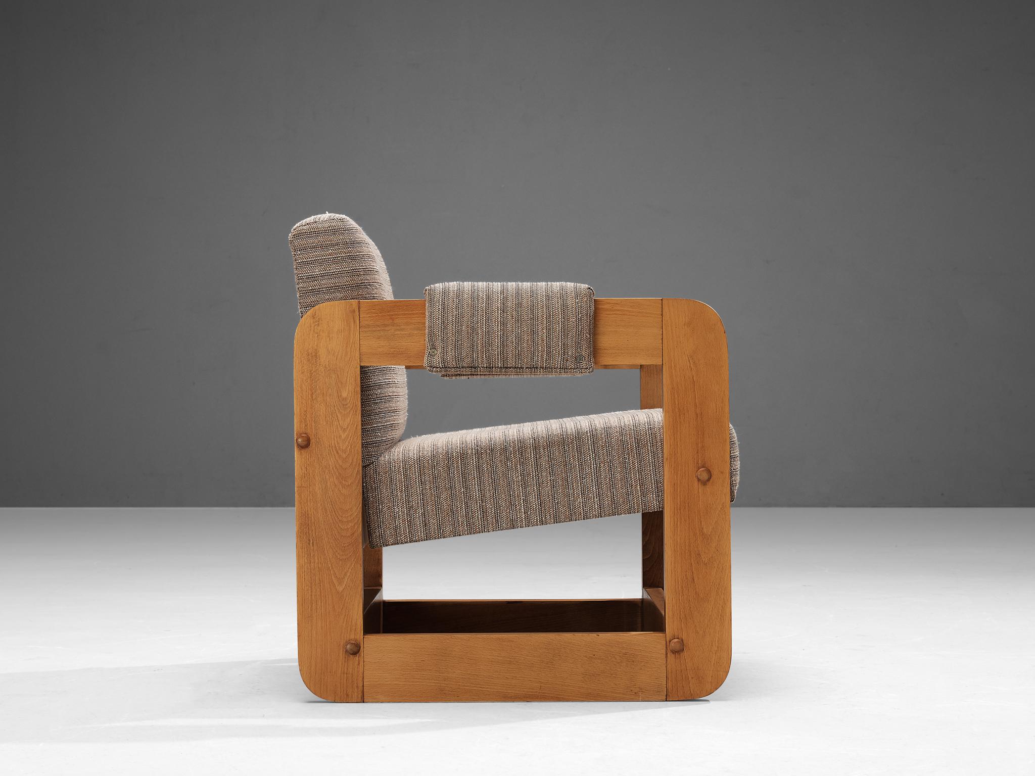 Cubic Lounge Chairs mit hellgrauer Polsterung  (Stoff) im Angebot