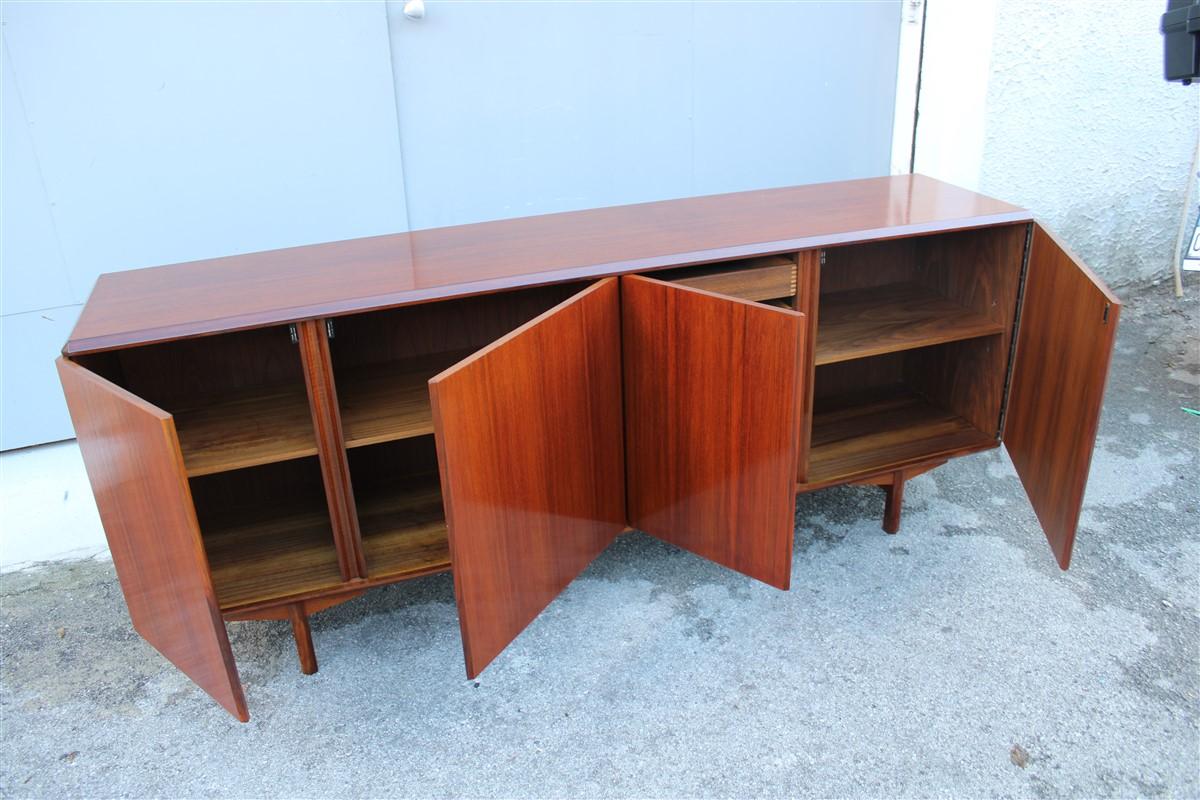 Cubic Minimal Teak Mid Century Sideboard Italian Design 1950s  In Good Condition For Sale In Palermo, Sicily