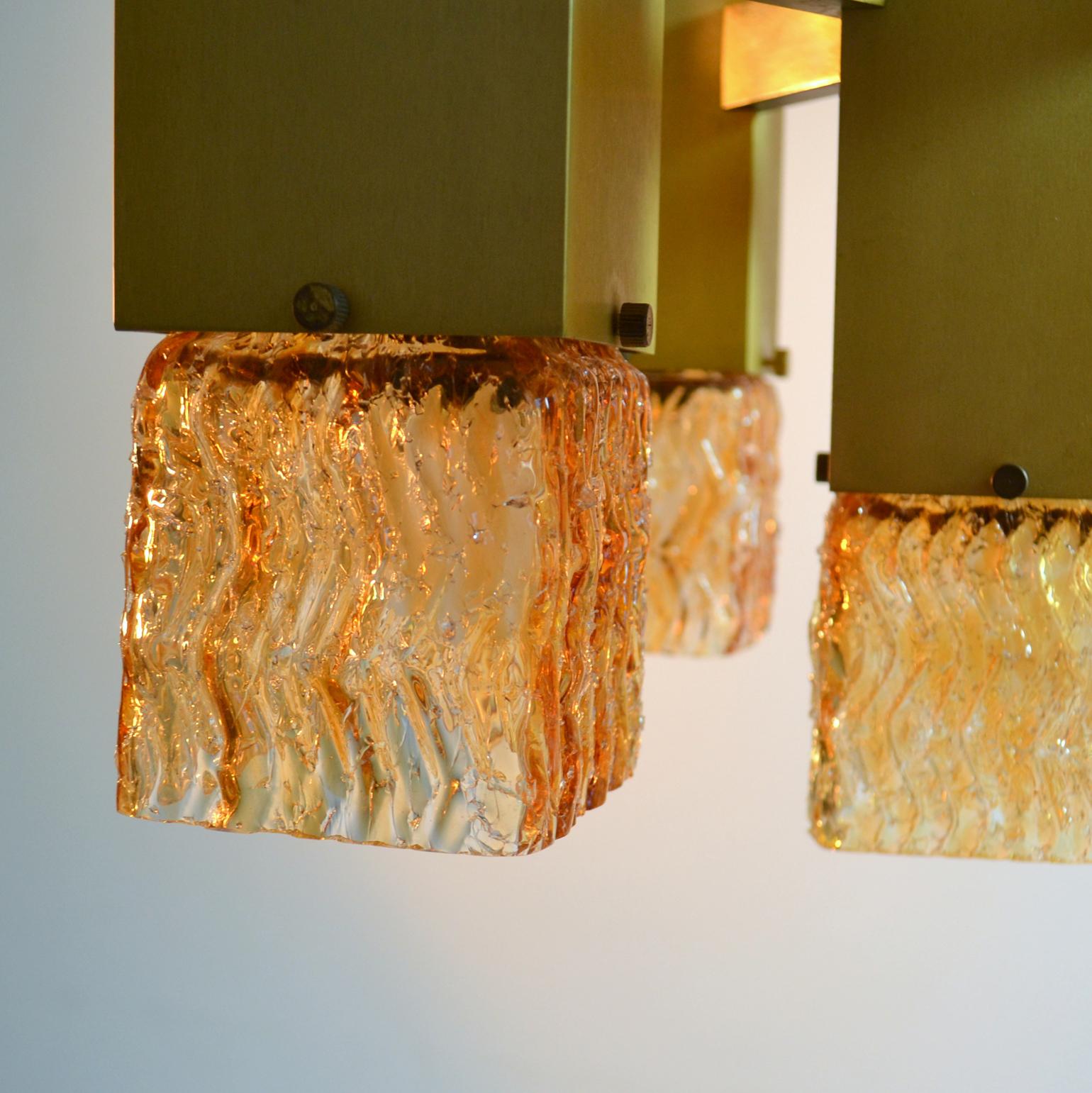 Lustre Cubic Sciolari en verre ambré et métal  Excellent état - En vente à London, GB