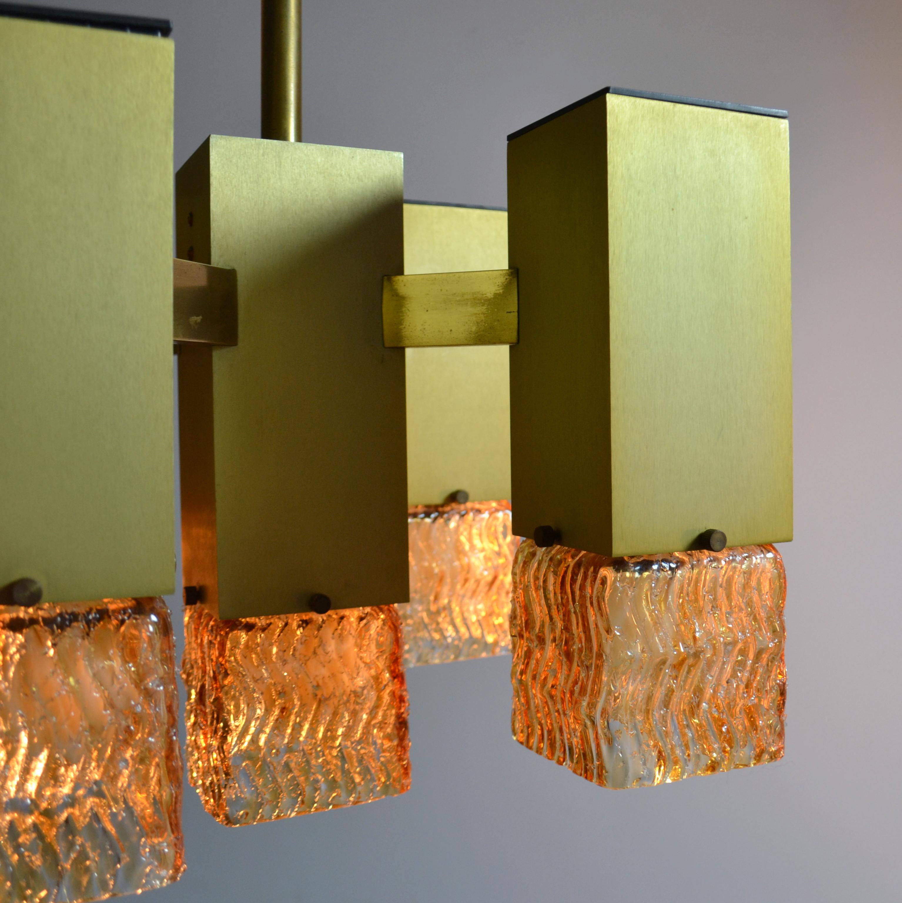 Milieu du XXe siècle Lustre Cubic Sciolari en verre ambré et métal  en vente