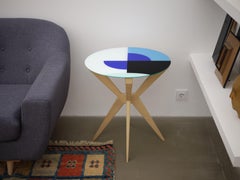 Cubic Side Table, 4 Legs Version, Vinyl Glass Top
