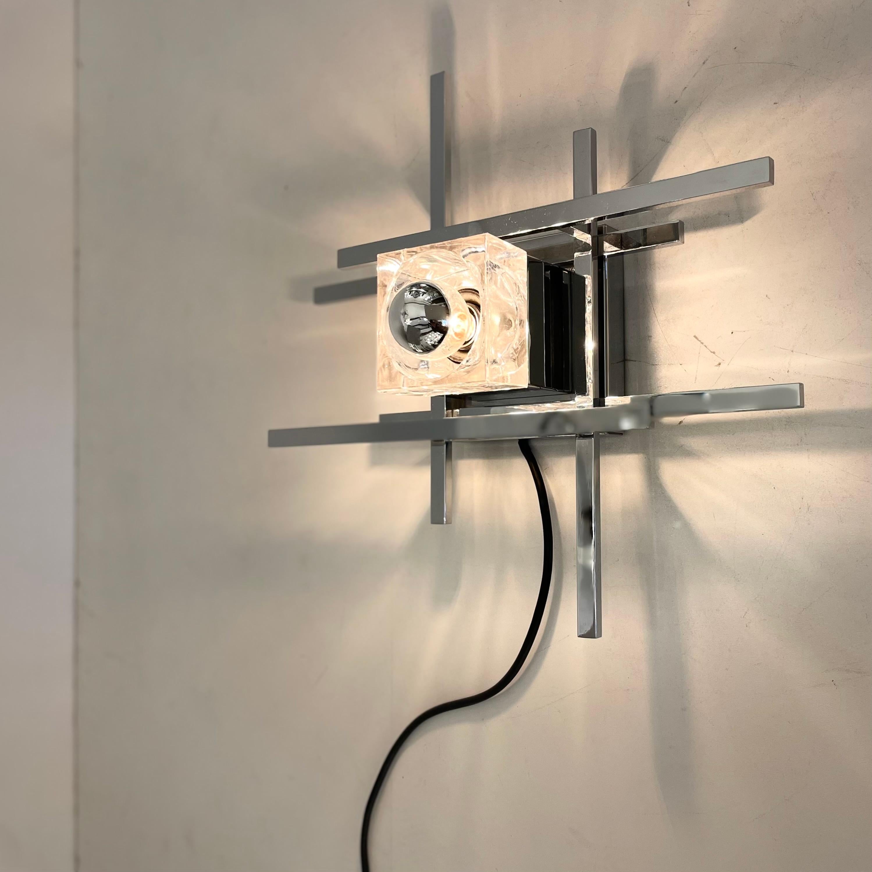 Cubic, Lámpara de pared de Gaetano Sciolari, años 70 en venta 10