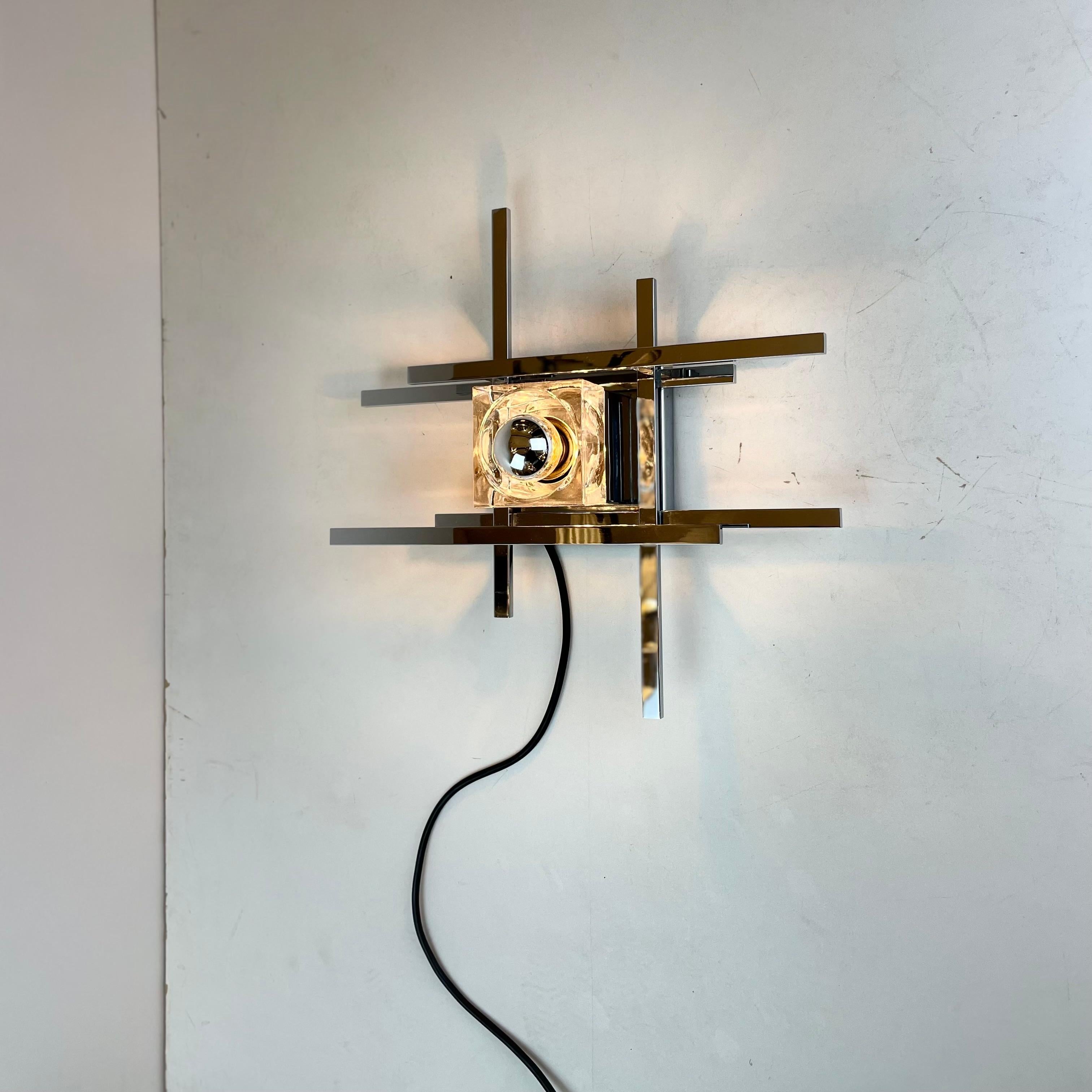 Cubic, Lámpara de pared de Gaetano Sciolari, años 70 Brutalista en venta