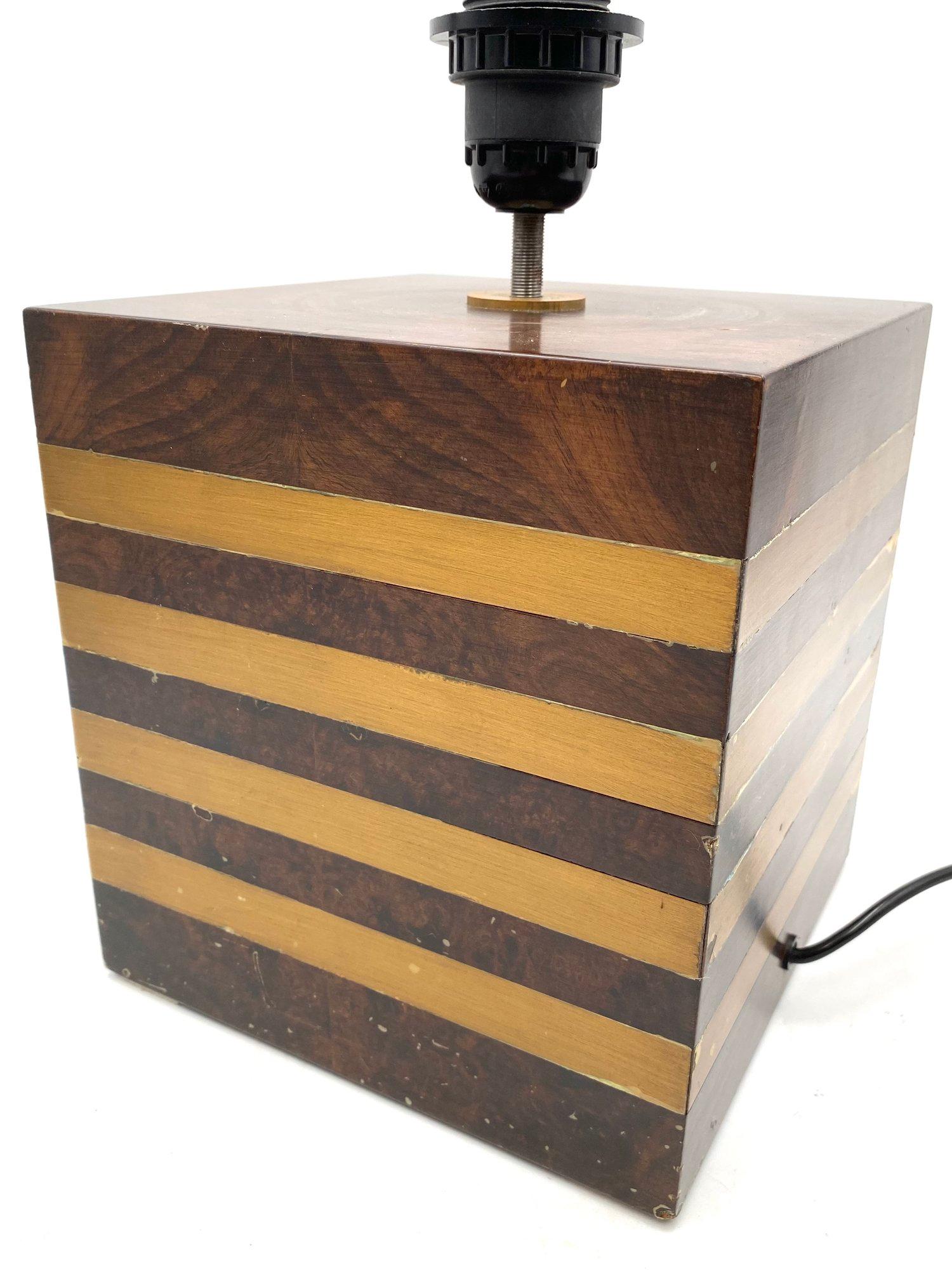 Cubic Wooden and Brass Table Lamp Base, Italy, 1970s For Sale 7