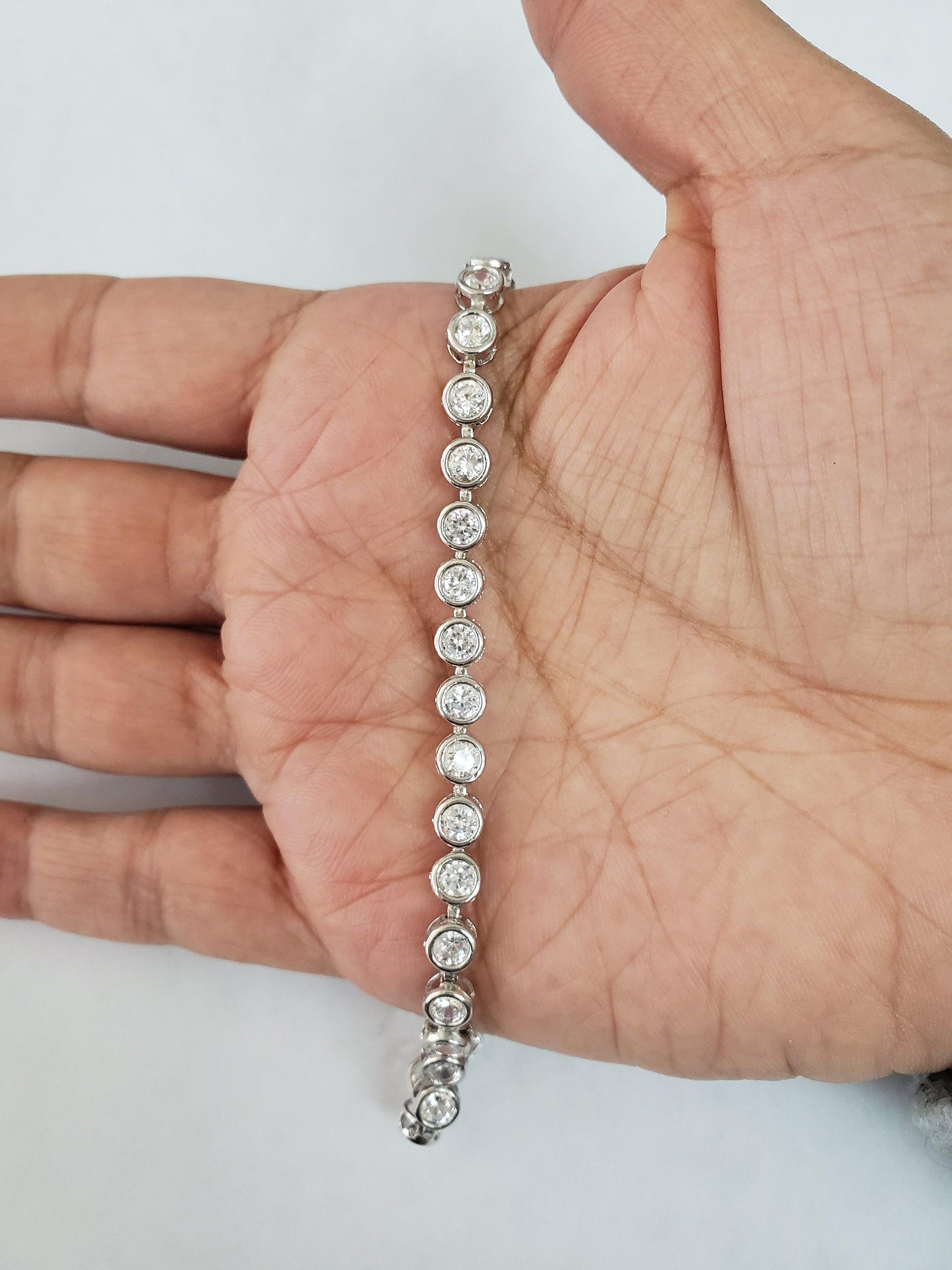 Pulsera de tenis con bisel de circonitas cúbicas 7,50 ctw Oro blanco o amarillo de 14k en venta 3
