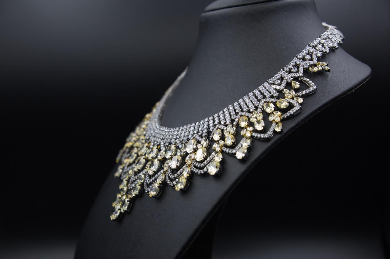 De las mujeres Collar de circonitas cúbicas en venta