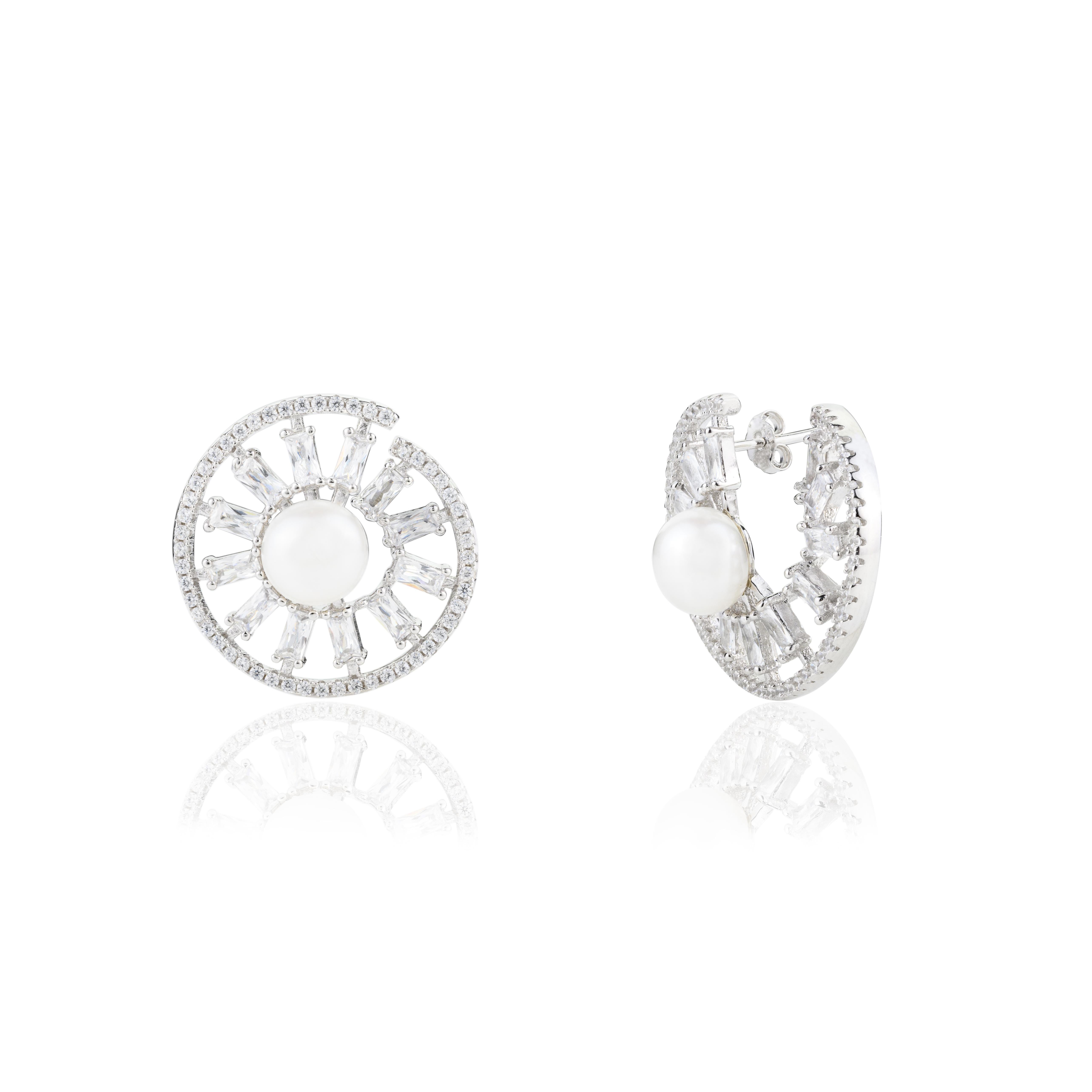 Modernist Cubic Zirconia Pearl Wheel of Fortune Stud Earrings in Sterling Silver for Mom For Sale