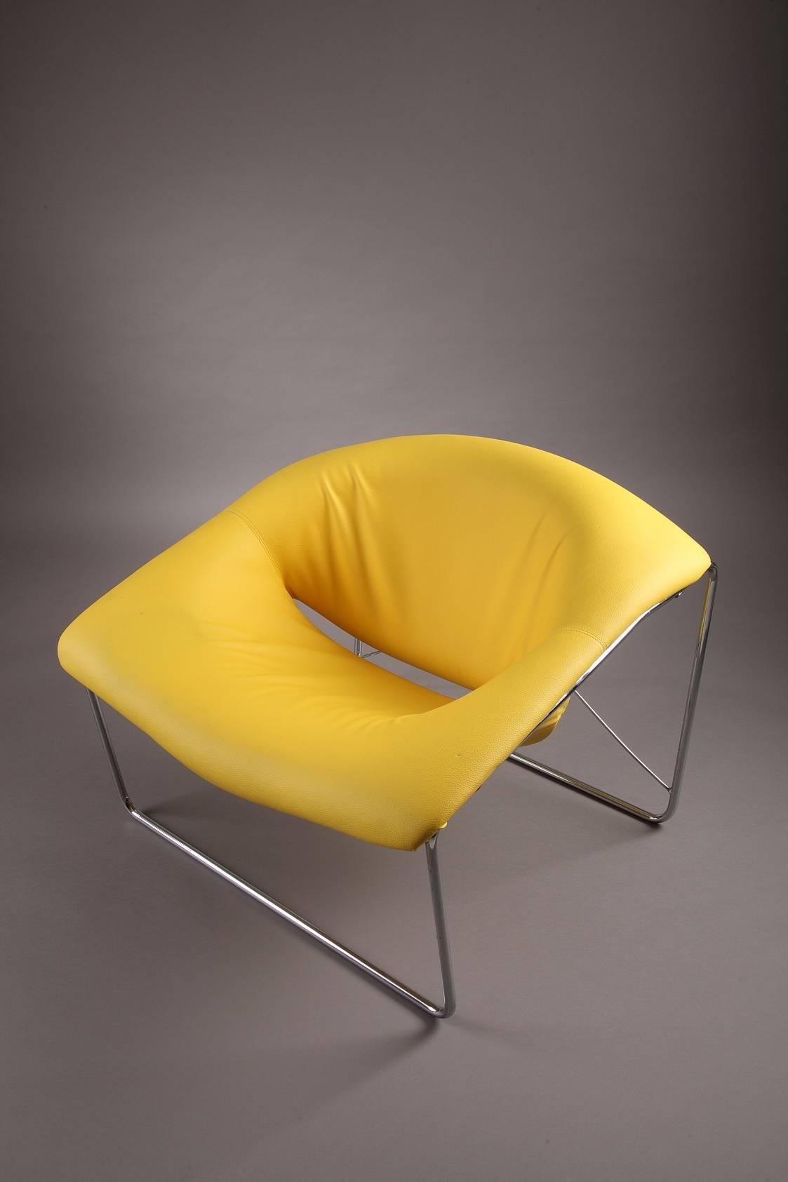 Mid-20th Century Cubique Chair with Steel Frame and Yellow Leather-Like Basis