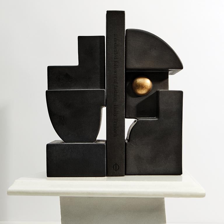 Cubism Bookend I In New Condition For Sale In Irving, TX