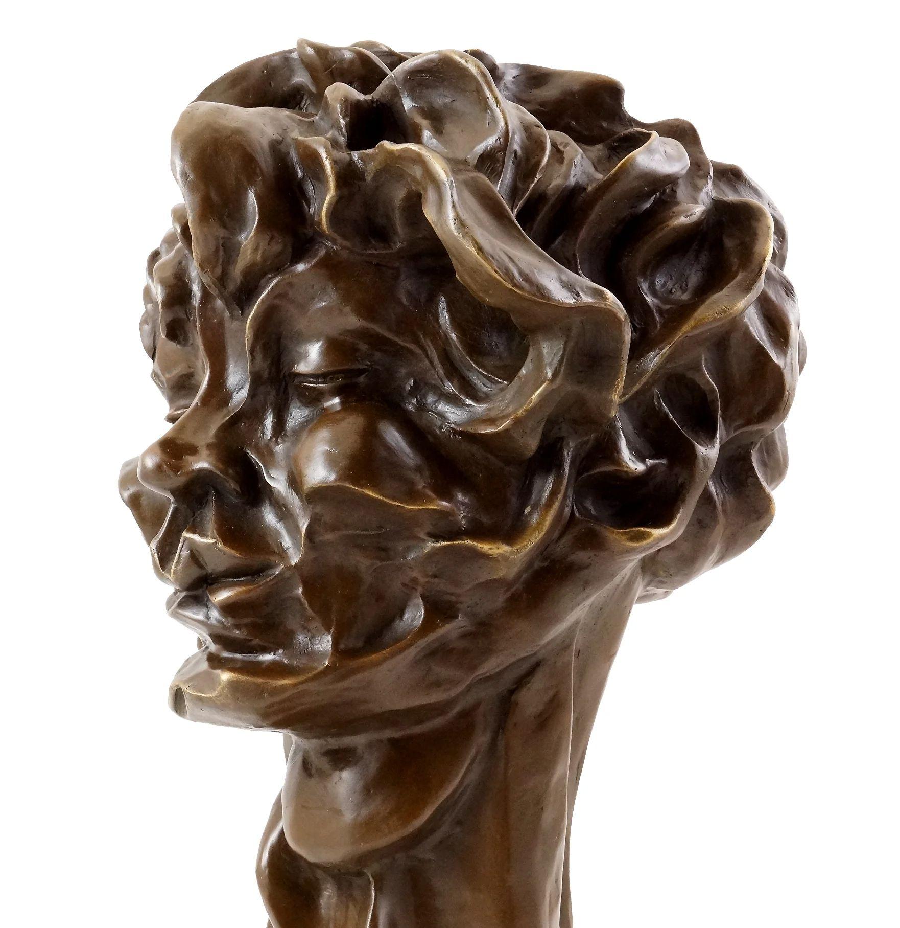 Francese Scultura Cubismo Testa in bronzo in vendita