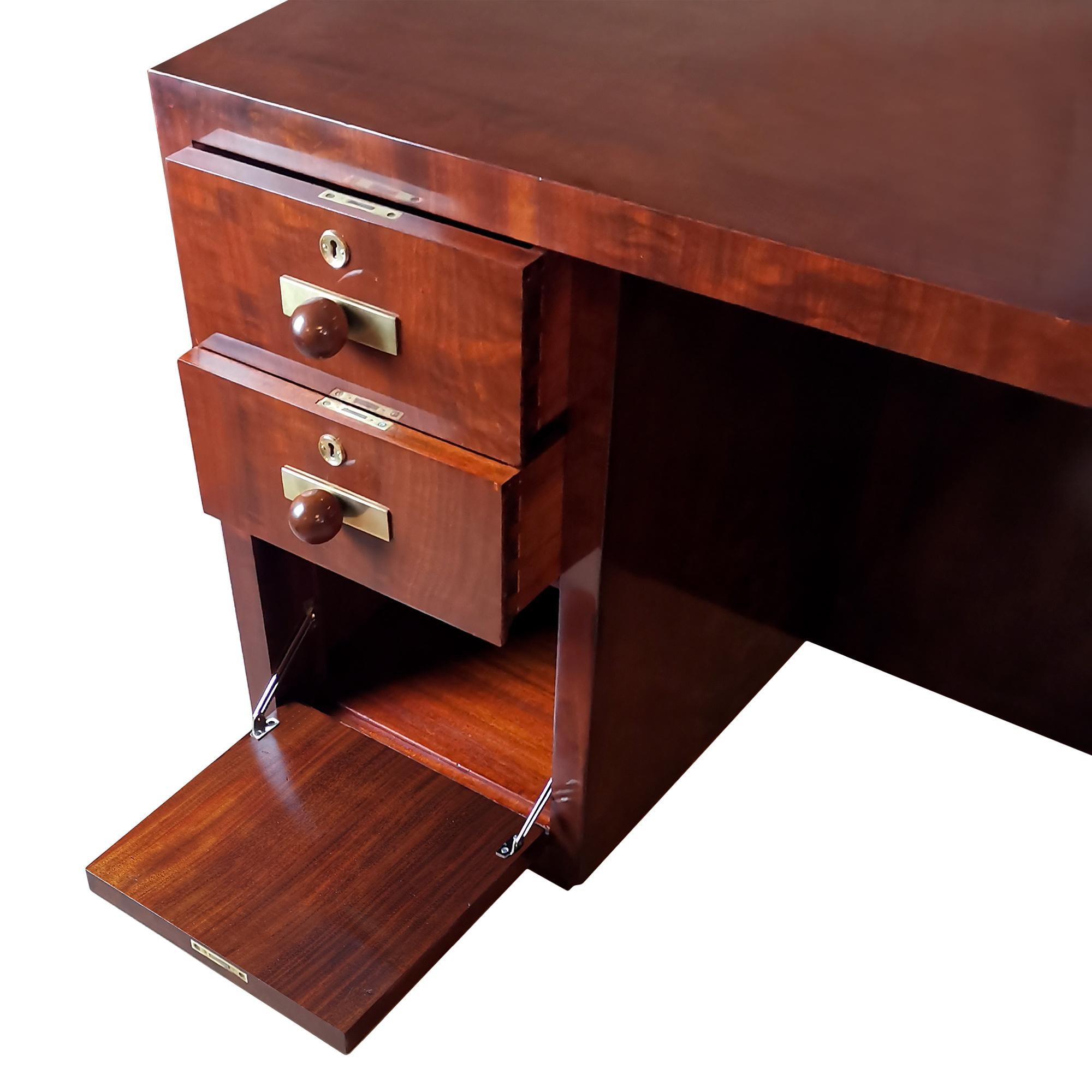 Mid-20th Century Cubist Art Deco Desk in Mahogany - Barcelona, 1930 For Sale