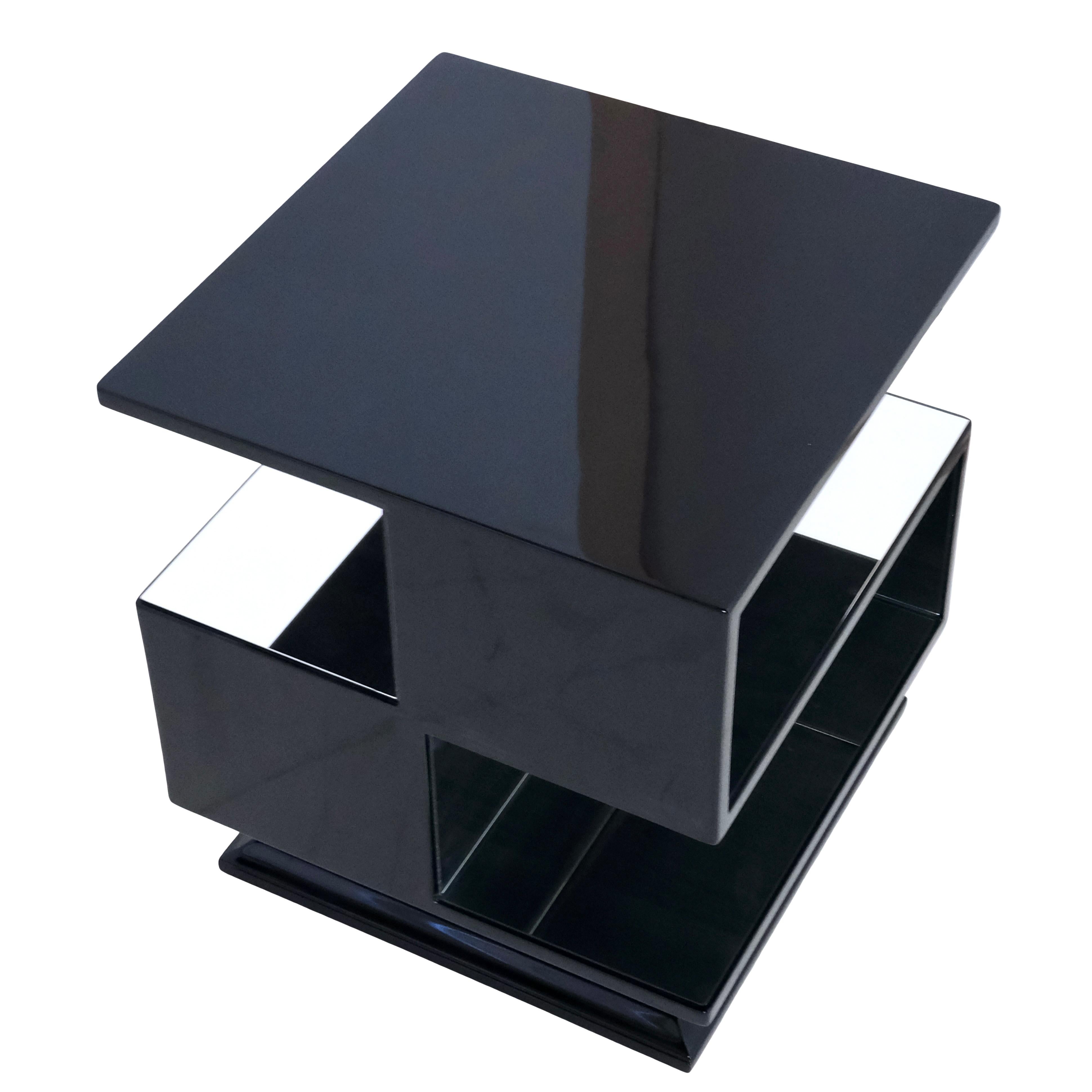 Blackened Cubist Art Deco Side Table in Black Lacquer with Mirrored Surfaces