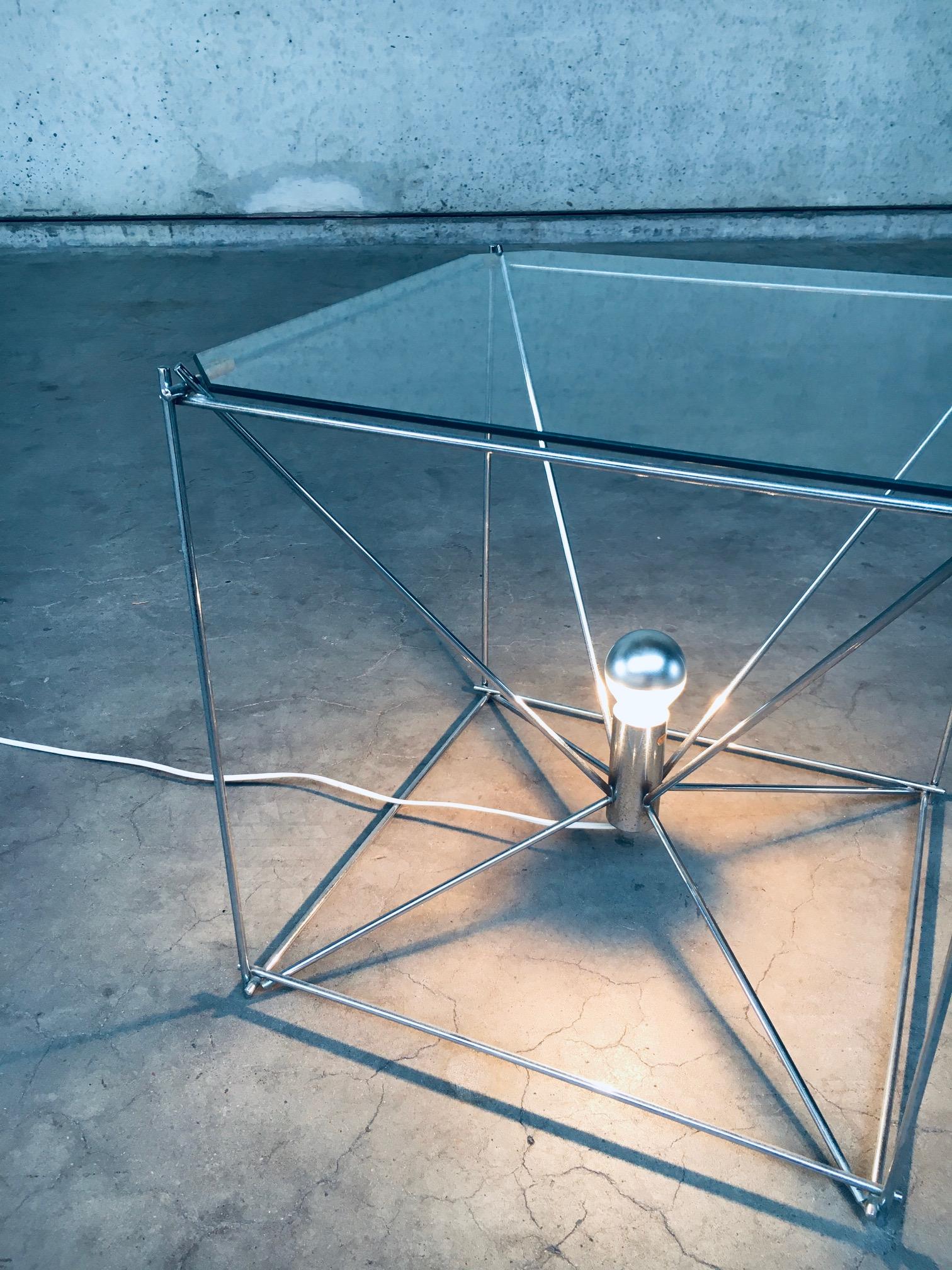 Metal Cubist Design Floor Lamp Table by Max Sauze, France 1960's For Sale
